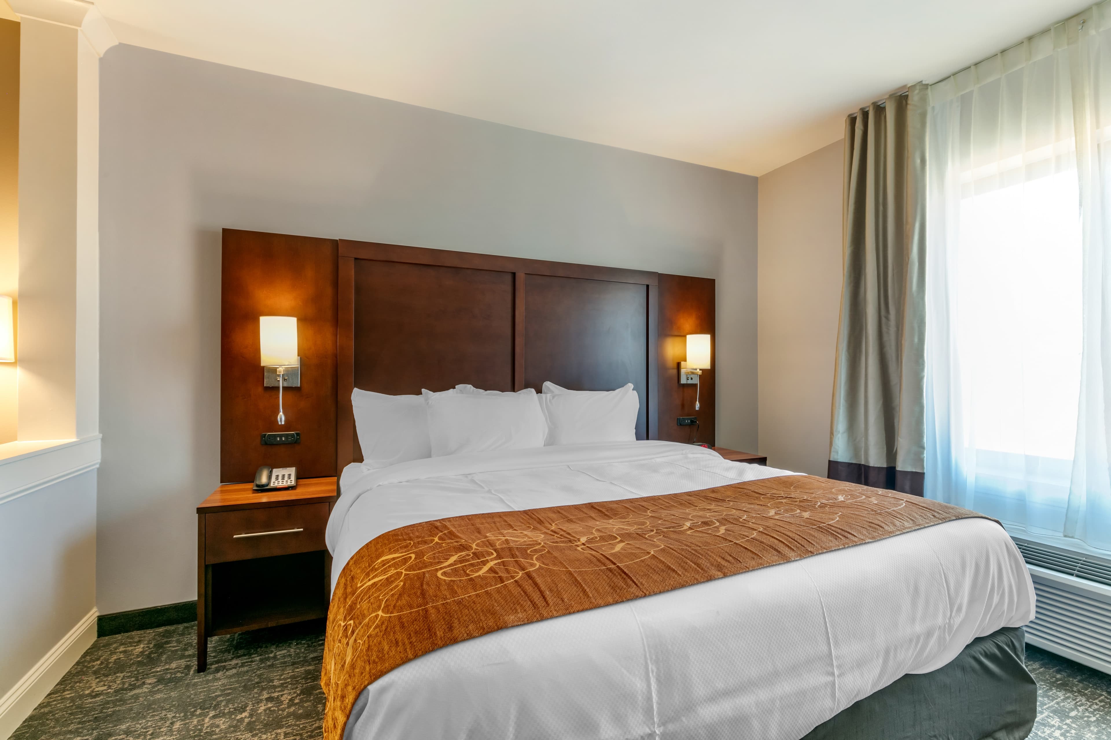 Comfort Suites North Tupelo — 2