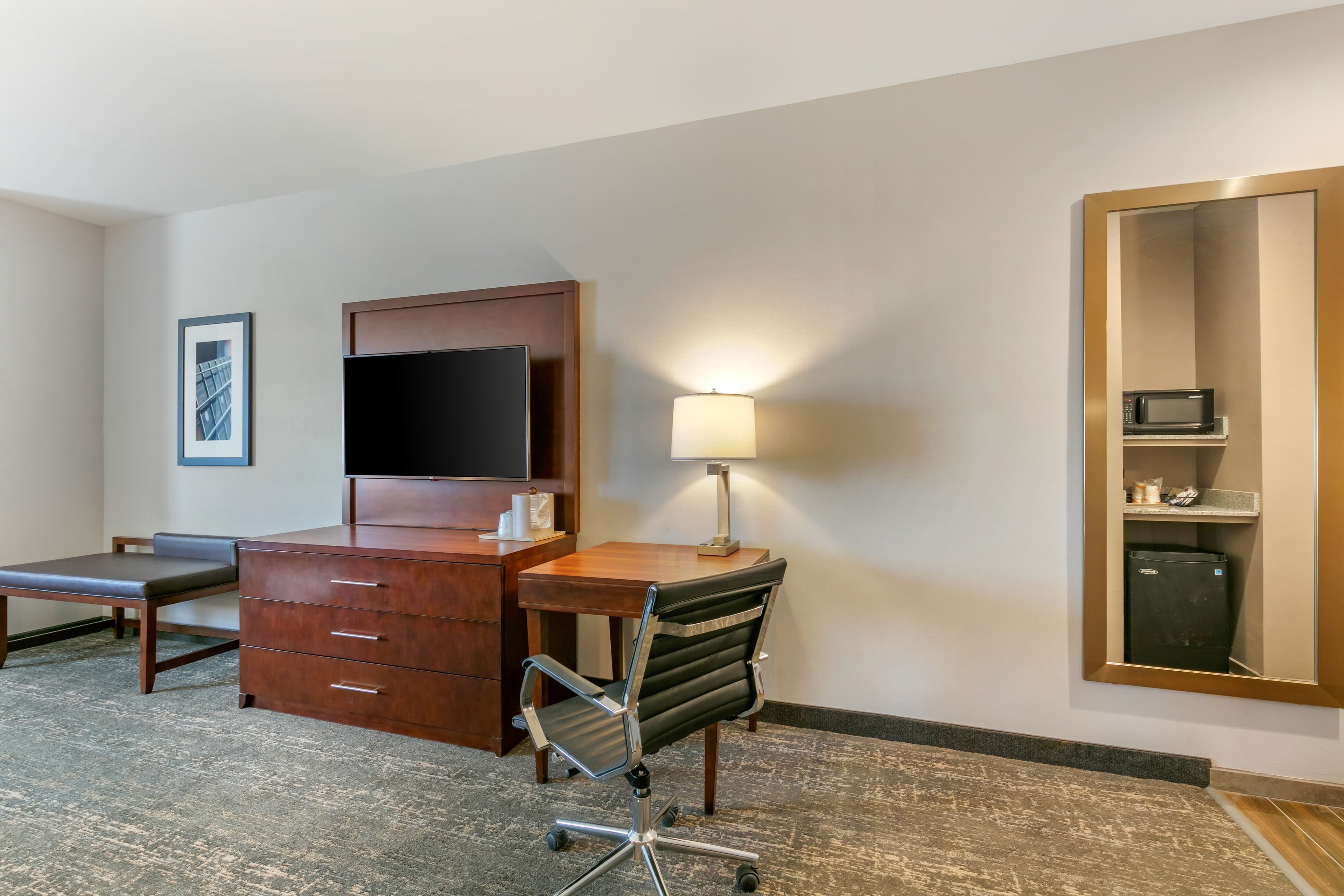 Comfort Suites North Tupelo — 24