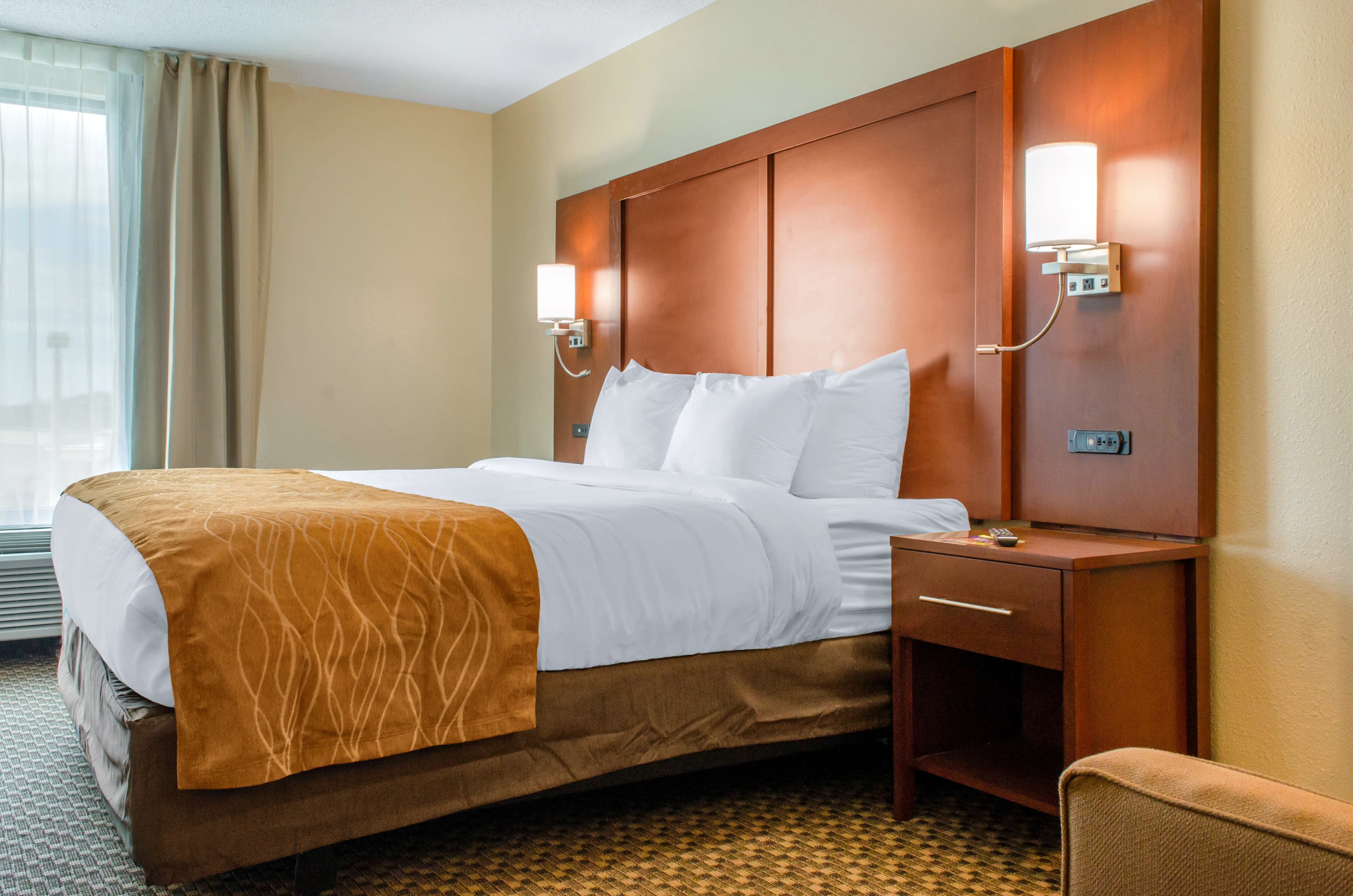 Comfort Inn & Suites Biloxi-D'Iberville - Image 2