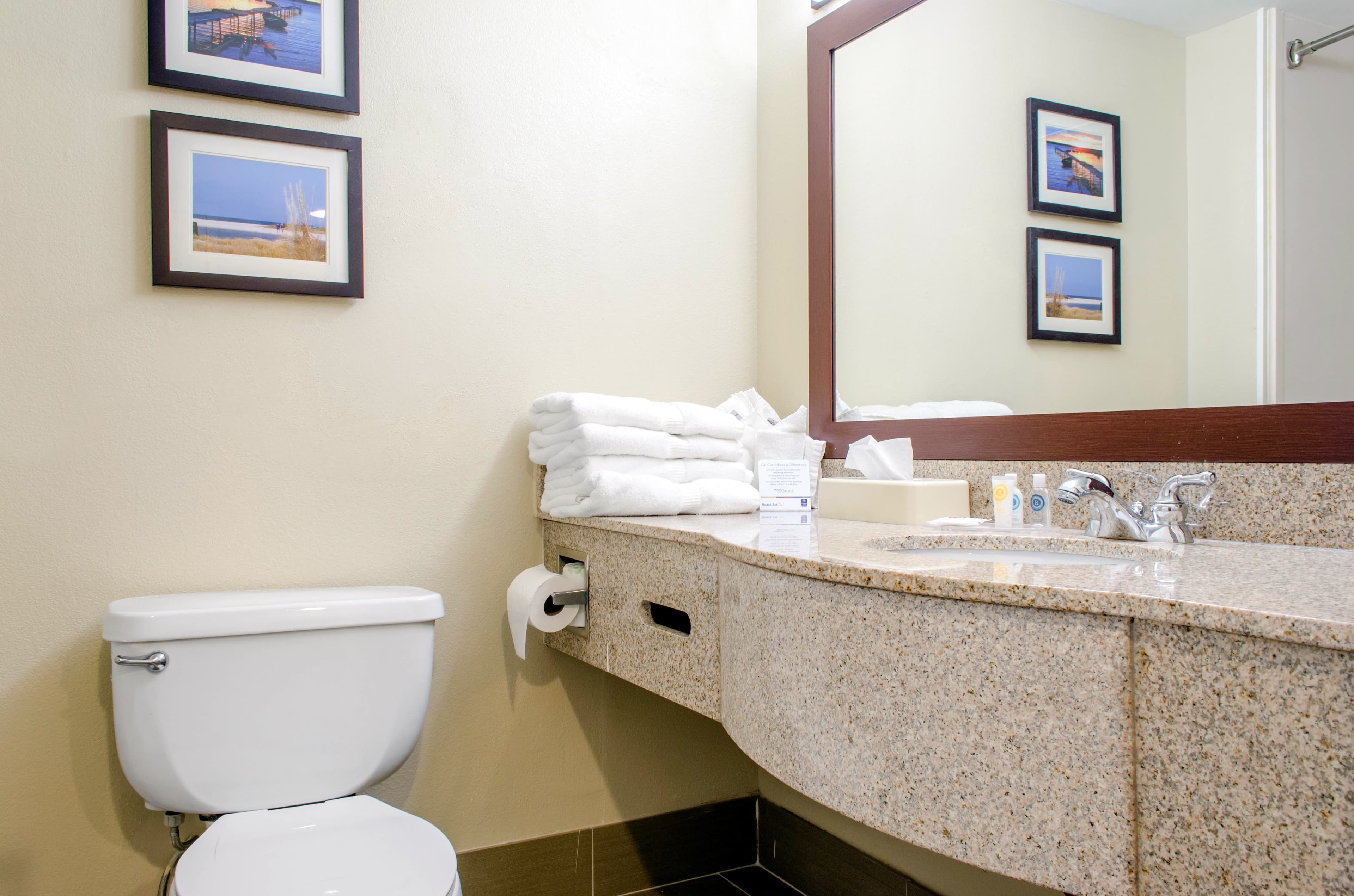 Comfort Inn & Suites Biloxi-D'Iberville — 16
