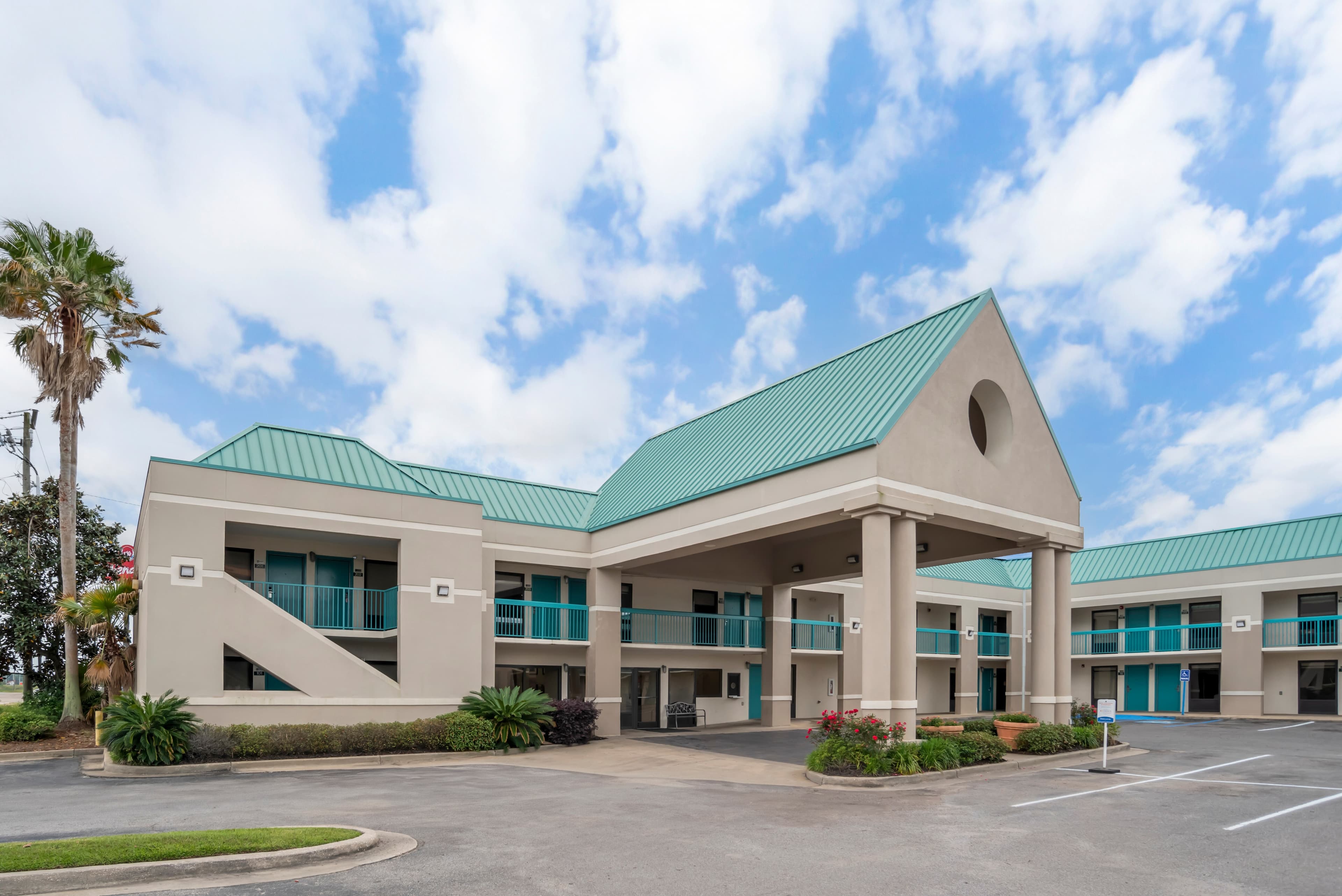 Econo Lodge Moss Point - Pascagoula - Image 1