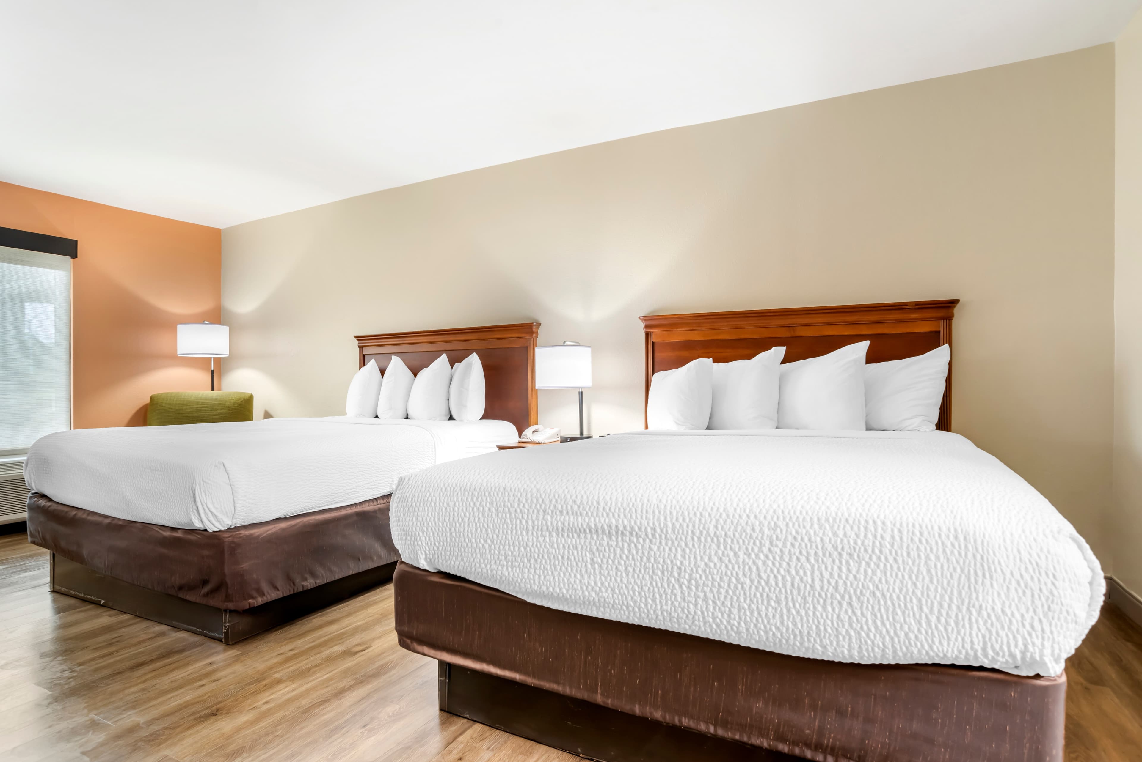 Econo Lodge Moss Point - Pascagoula — 15