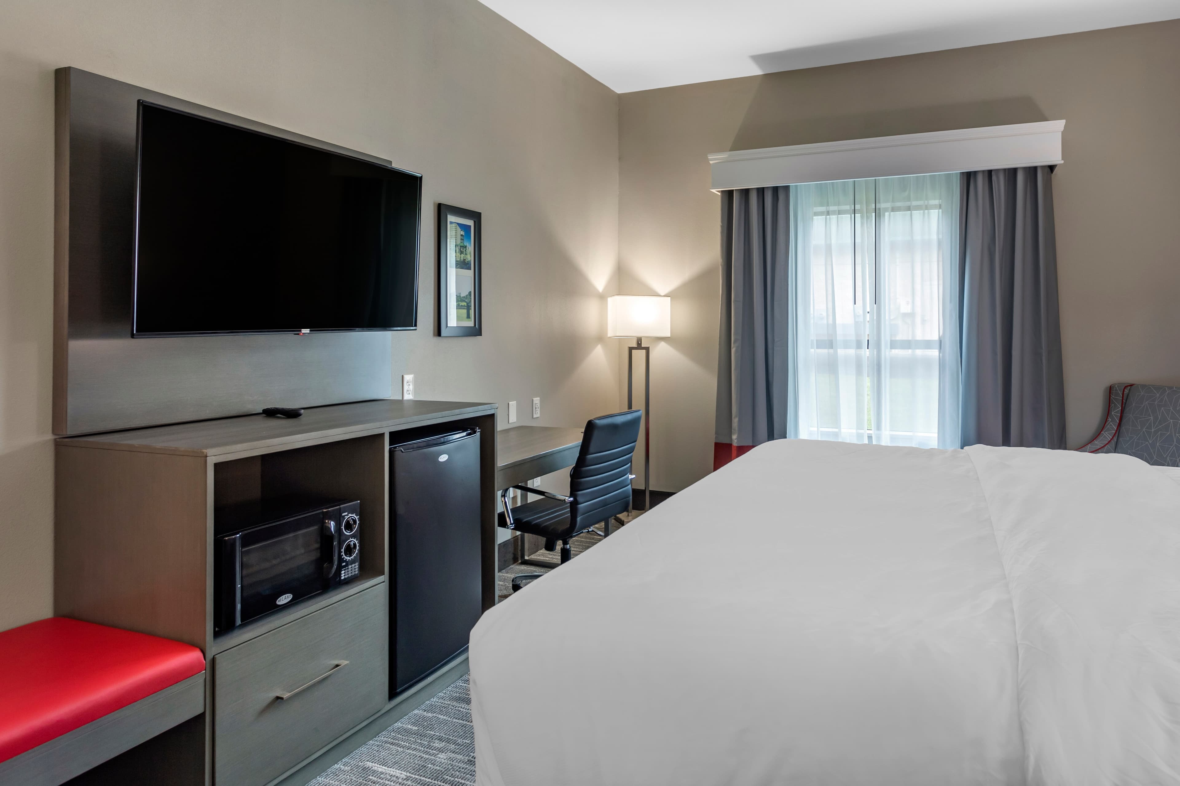 Comfort Inn & Suites Olive Branch Old Towne - Image 3