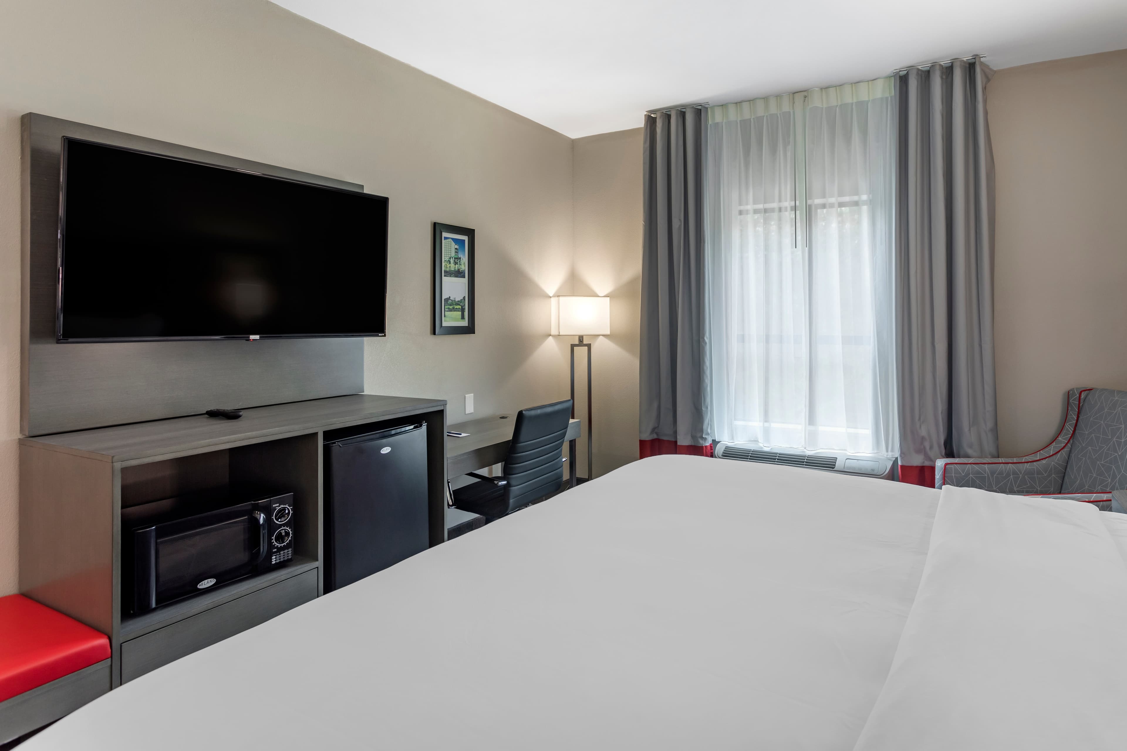 Comfort Inn & Suites Olive Branch Old Towne — 11