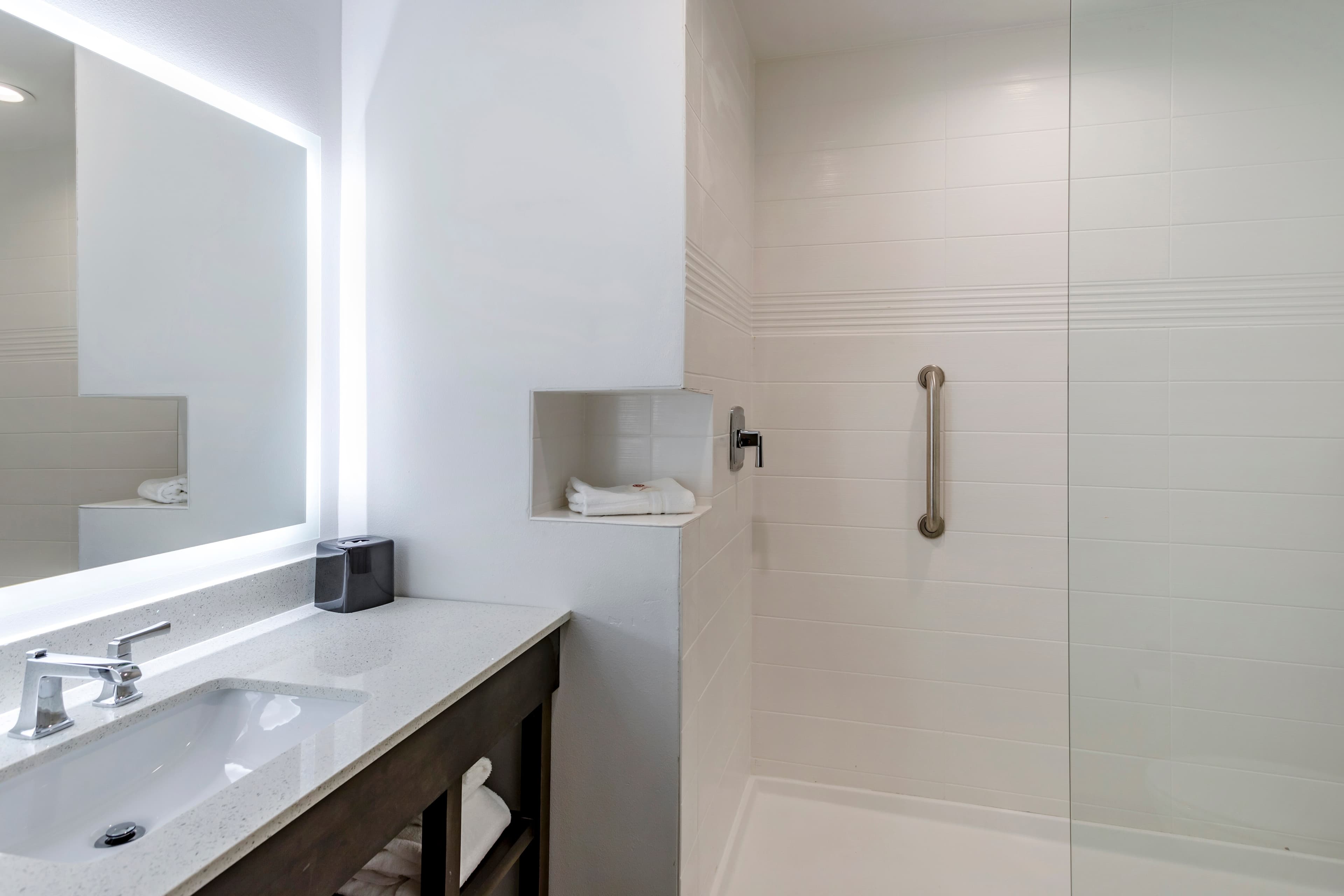 Comfort Inn & Suites Olive Branch Old Towne — 17