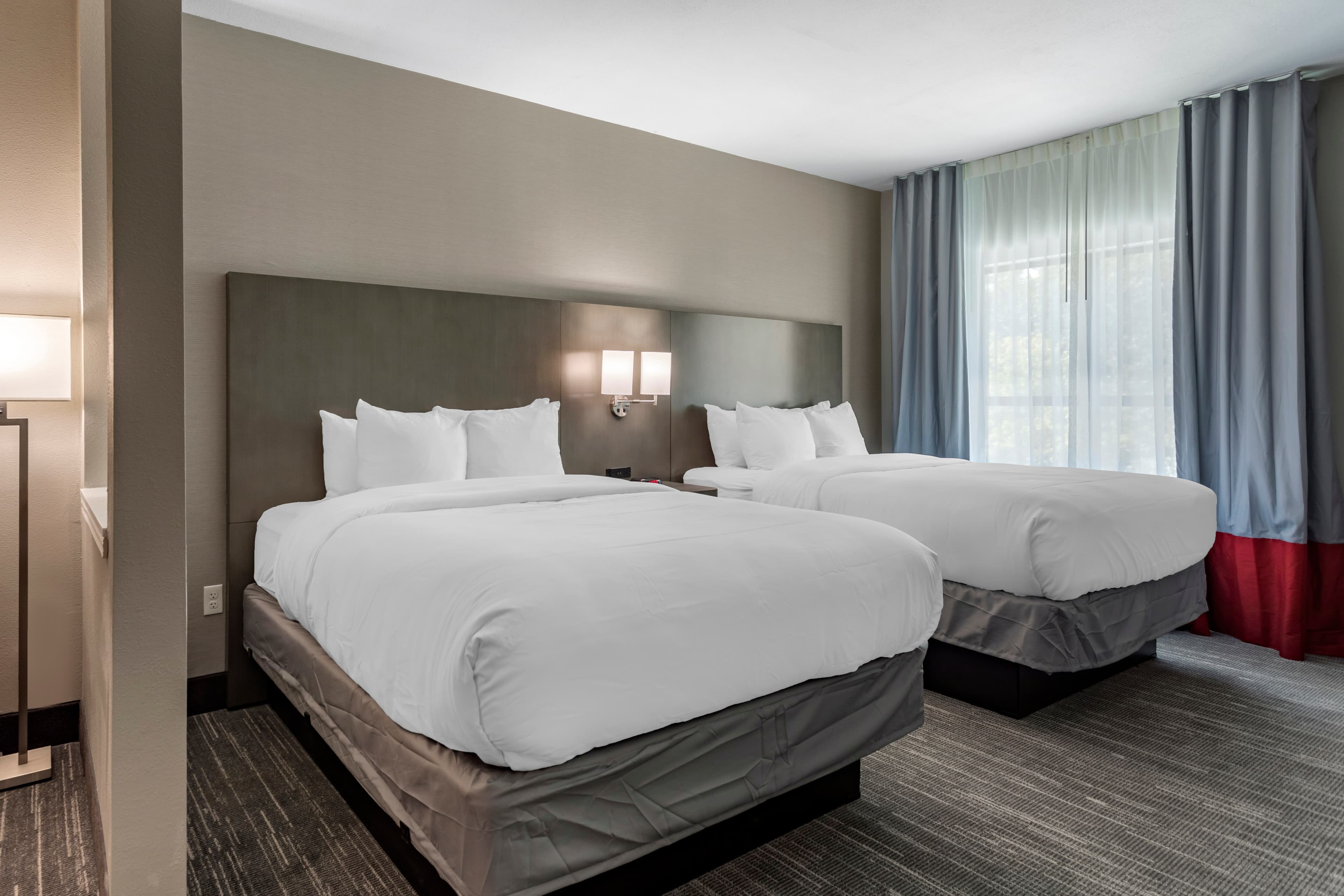 Comfort Inn & Suites Olive Branch Old Towne — 32