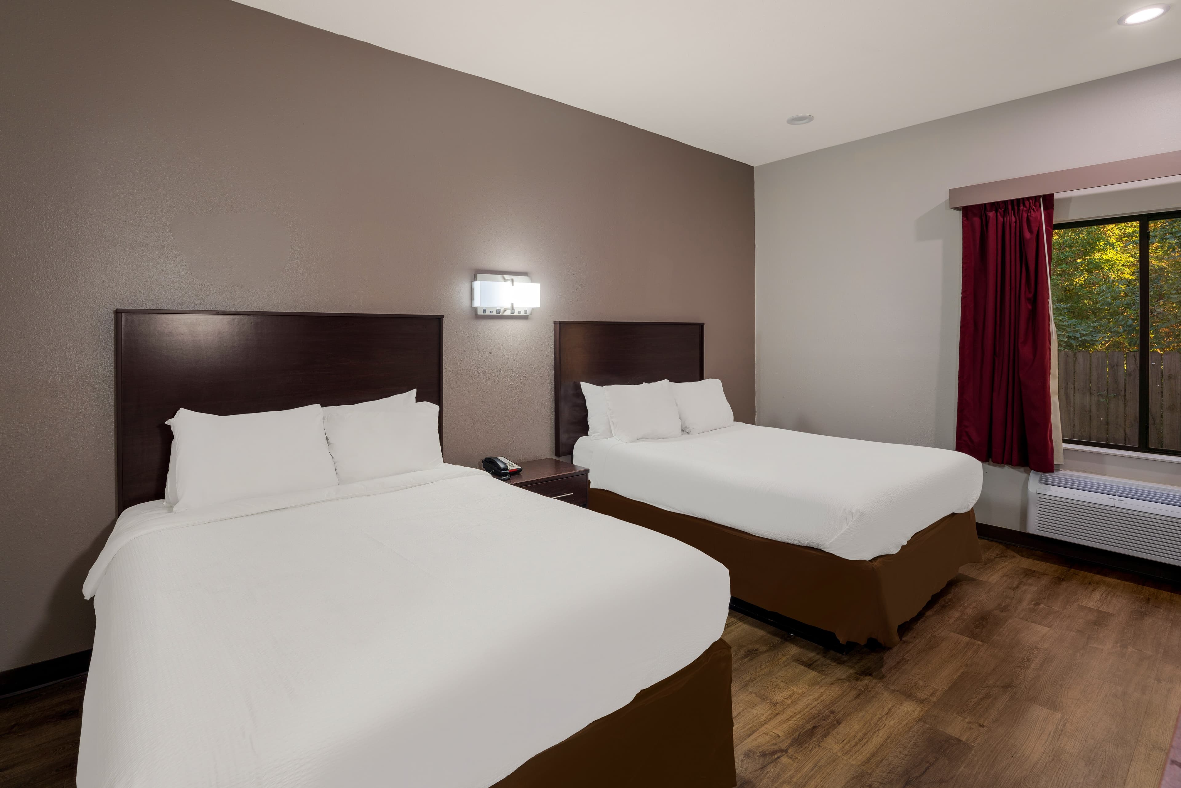 Rodeway Inn Brandon - Jackson East — 6