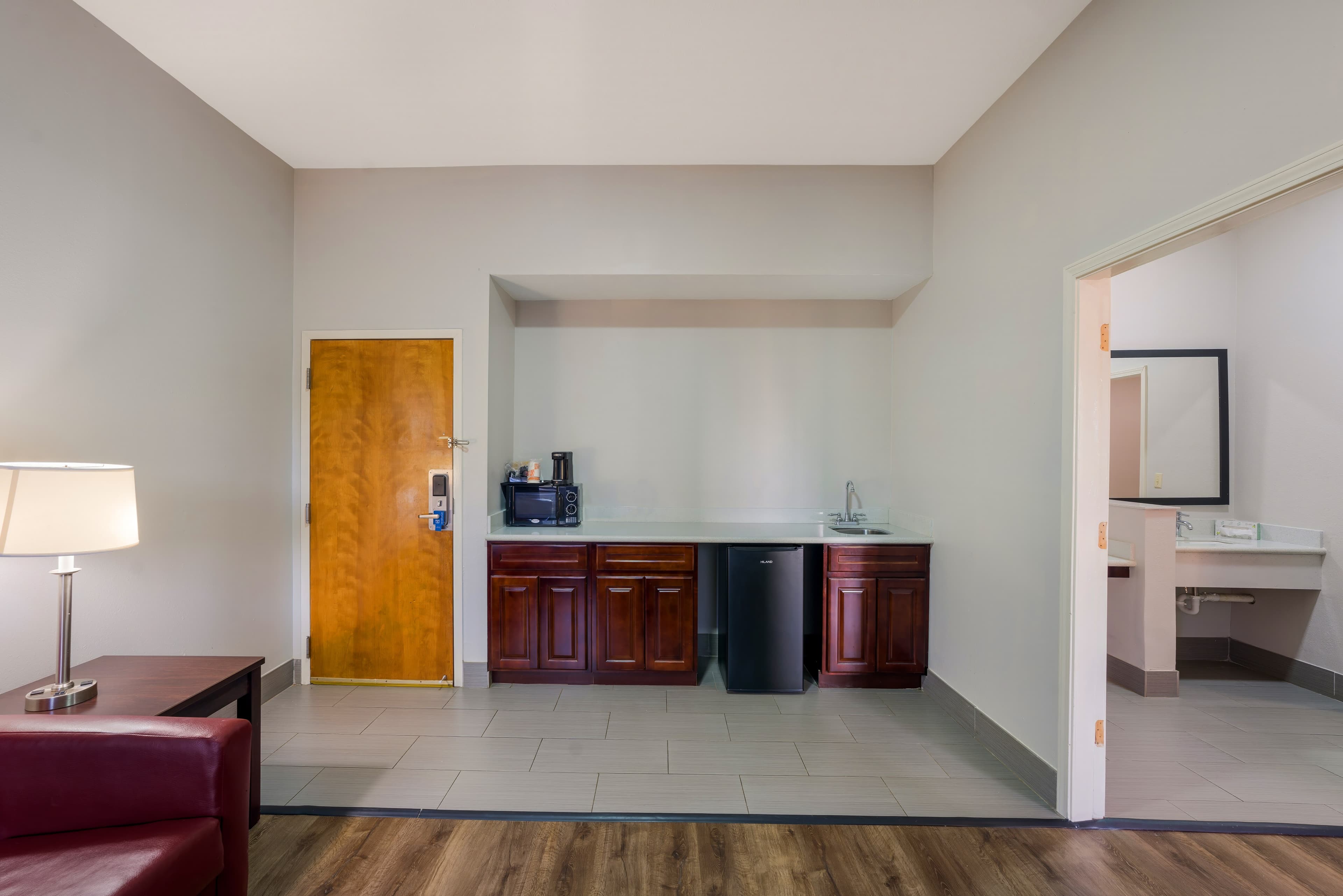 Rodeway Inn Brandon - Jackson East — 15