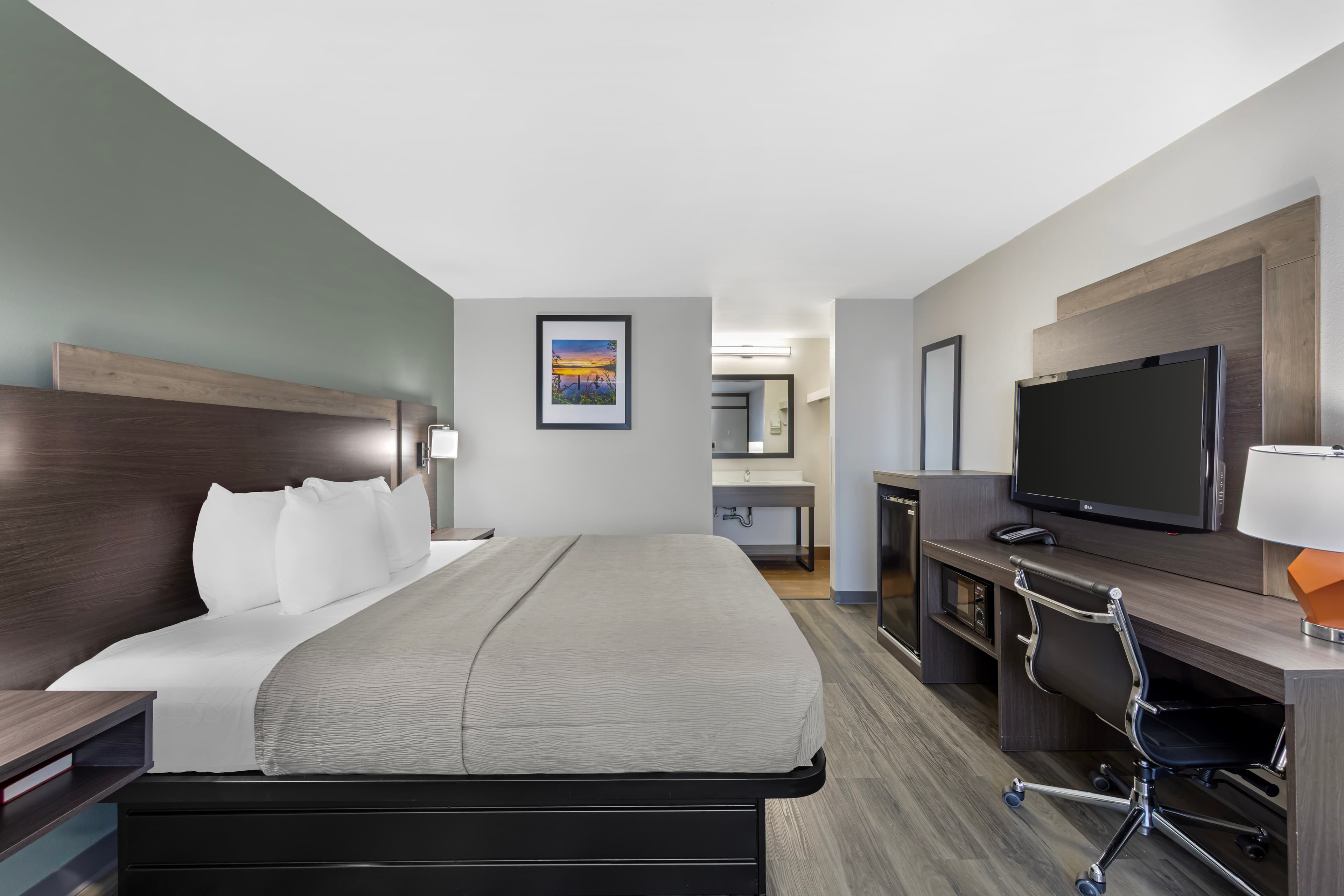 Quality Inn Columbus, MS — 11