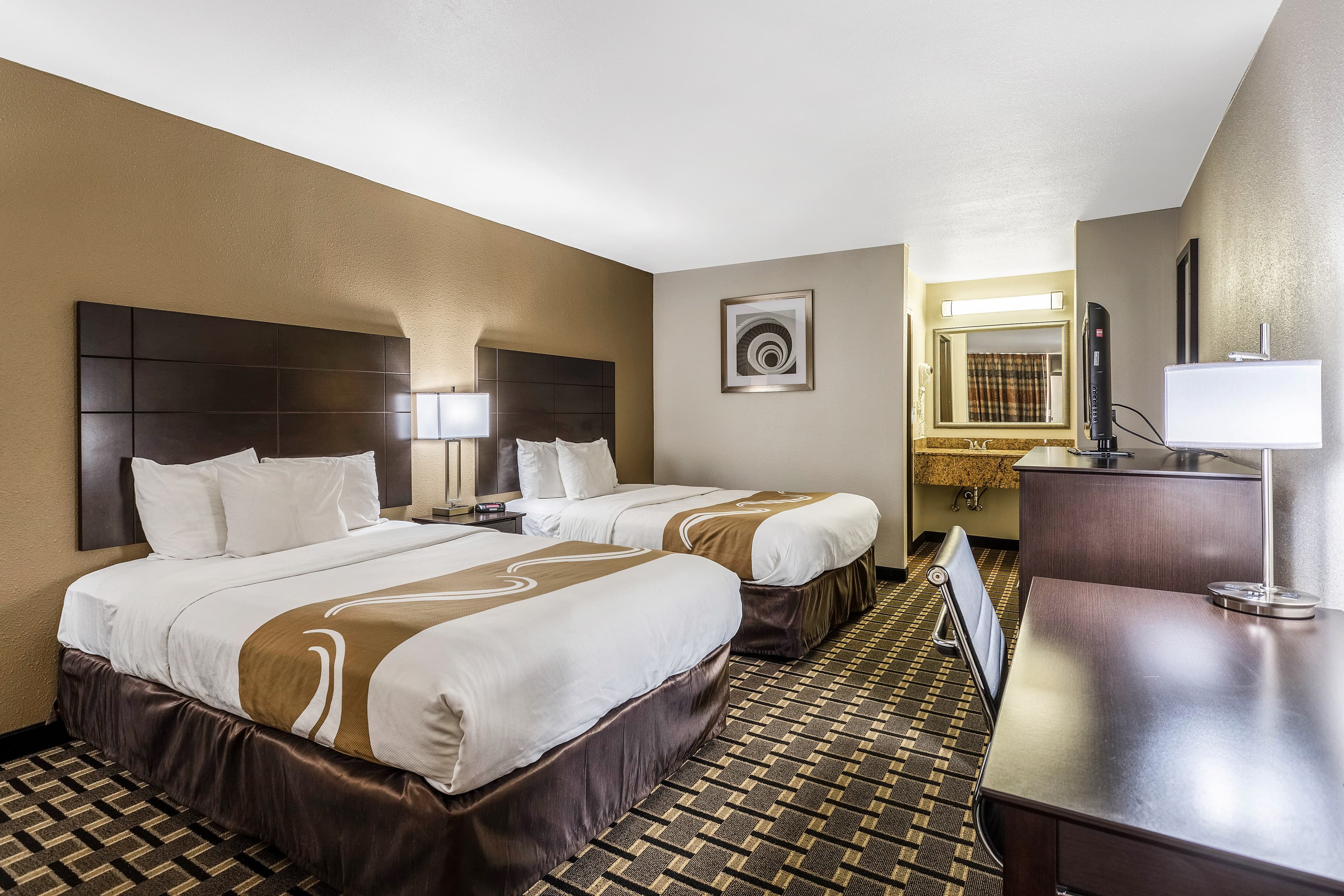 Quality Inn Tupelo Central - Image 2