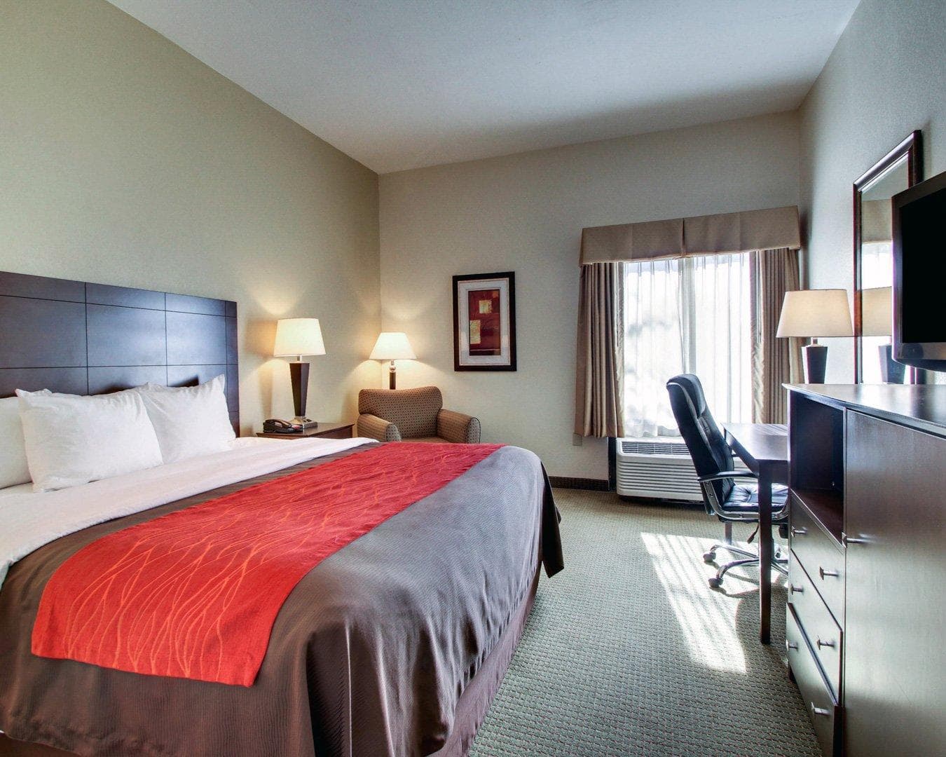 Comfort Inn & Suites Moss Point Pascagoula - Image 2