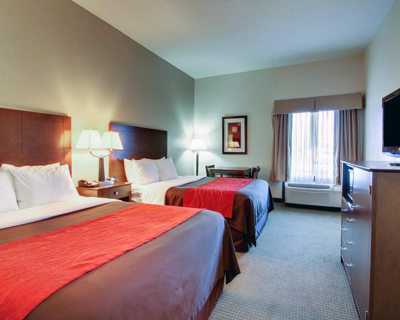 Comfort Inn & Suites Moss Point Pascagoula — 8