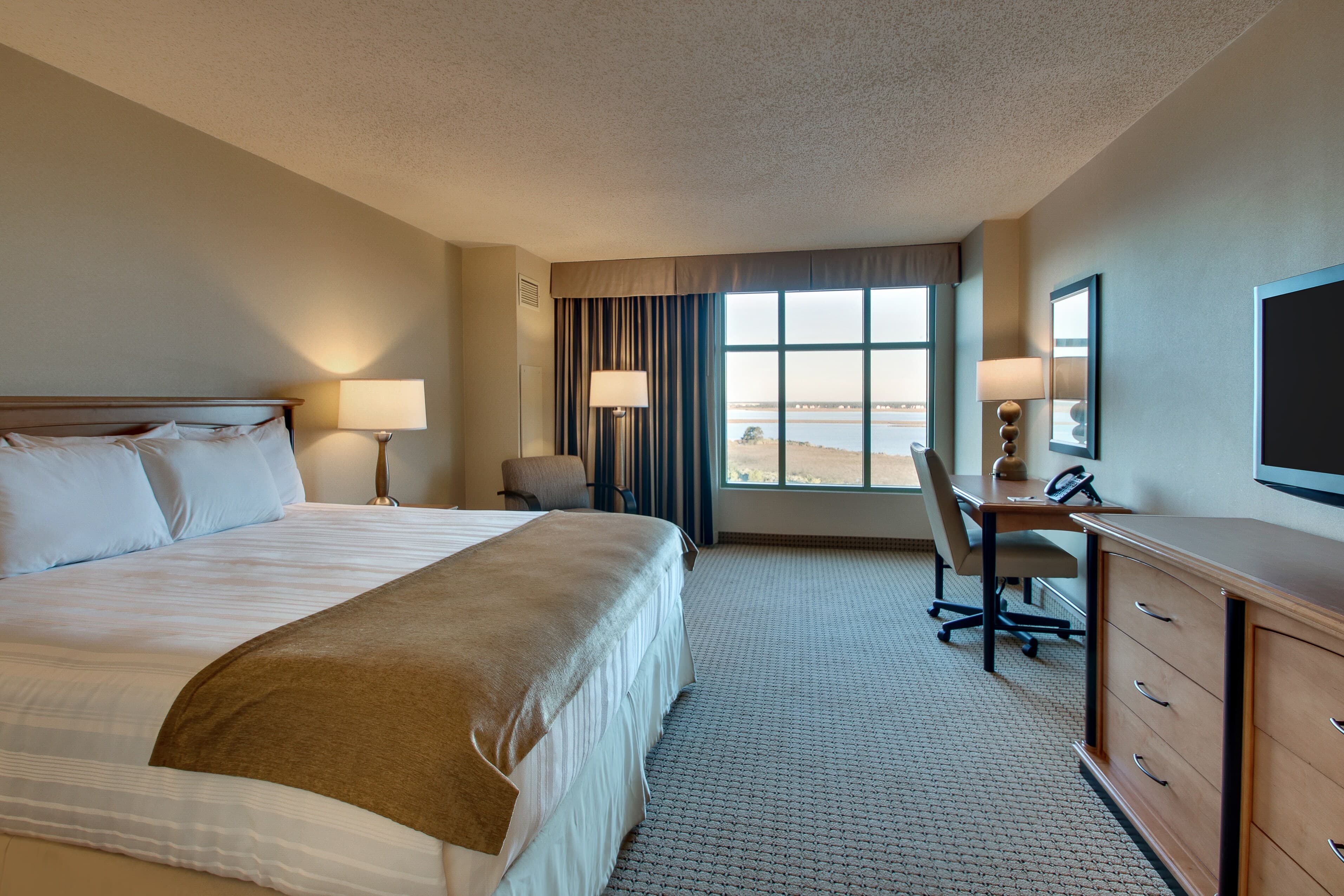Hollywood Casino Gulf Coast - Image 3