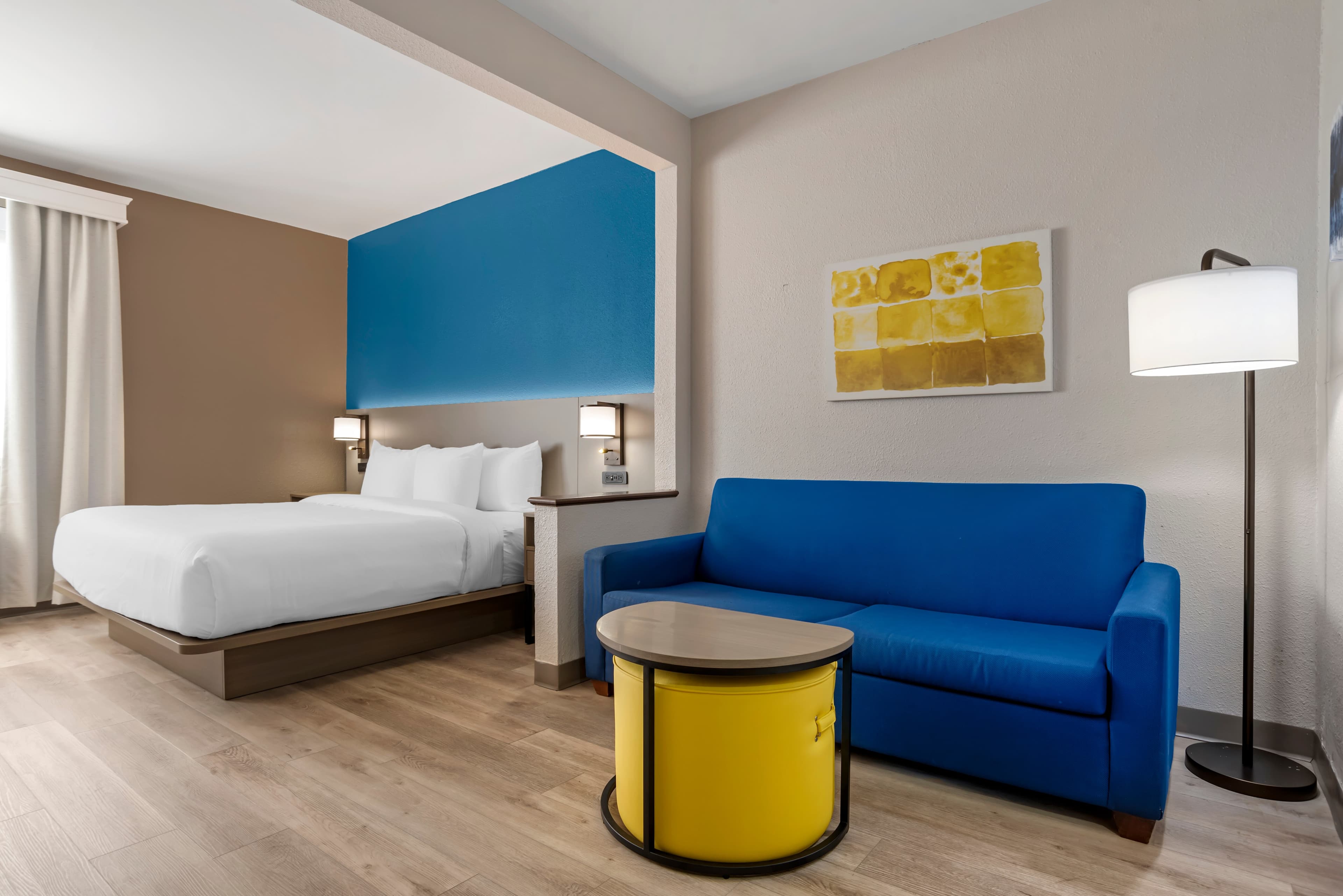 Comfort Suites Hattiesburg near University — 11