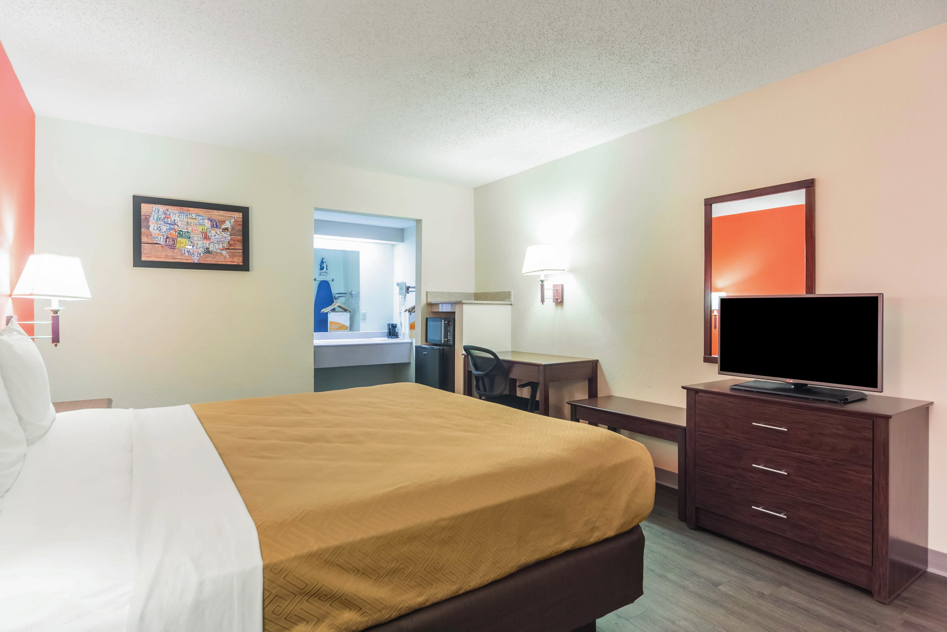 Econo Lodge Laurel — 25