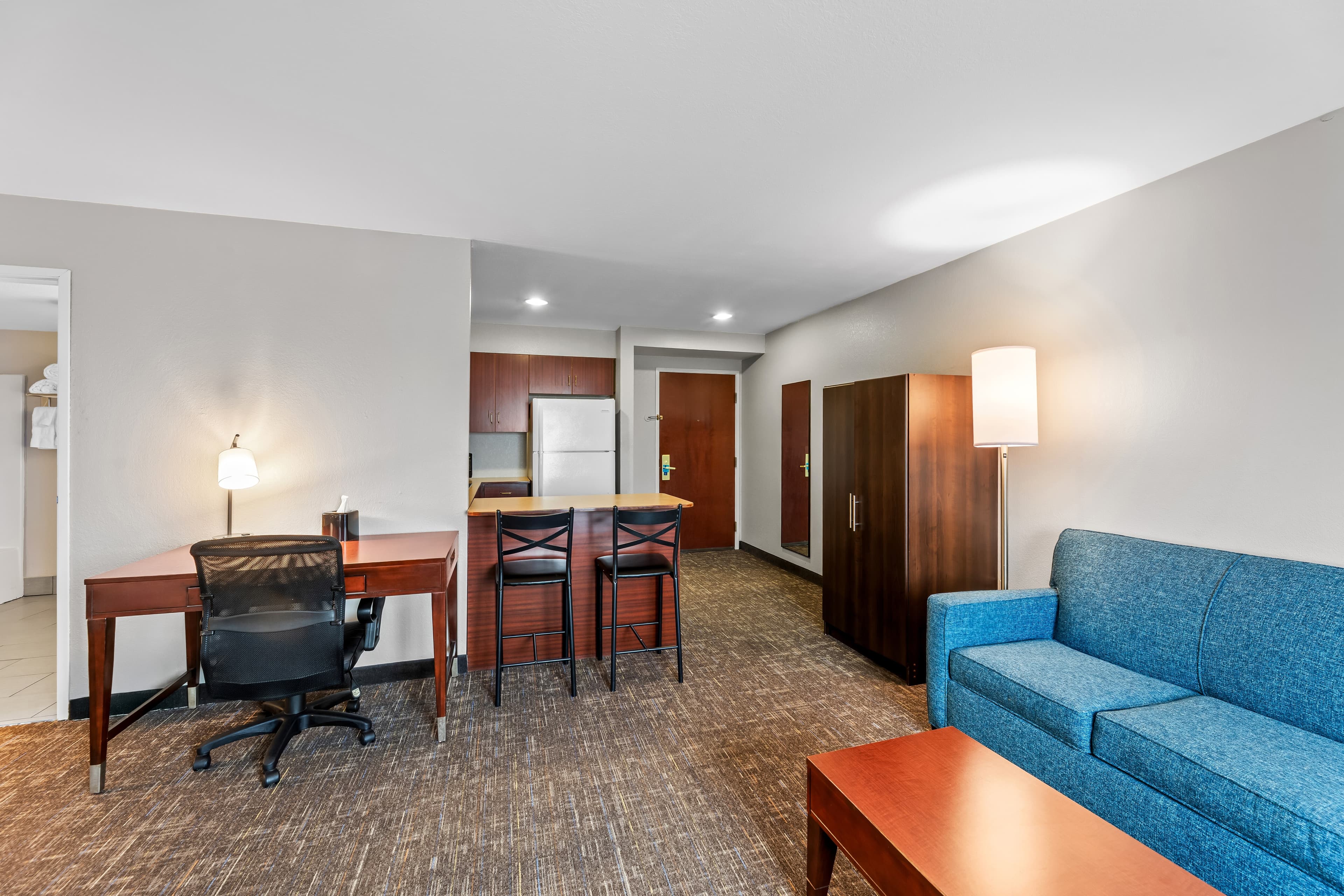 Starkville Inn & Suites — 22