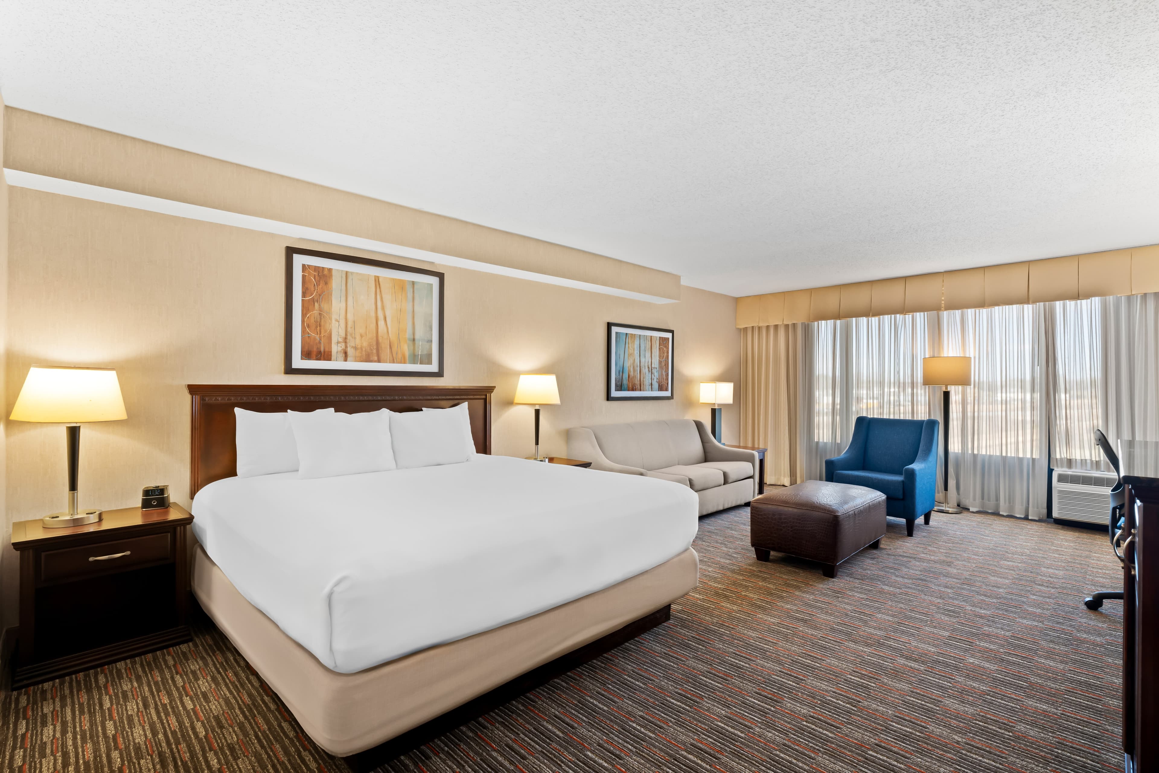 Prado Hotel - Image 4