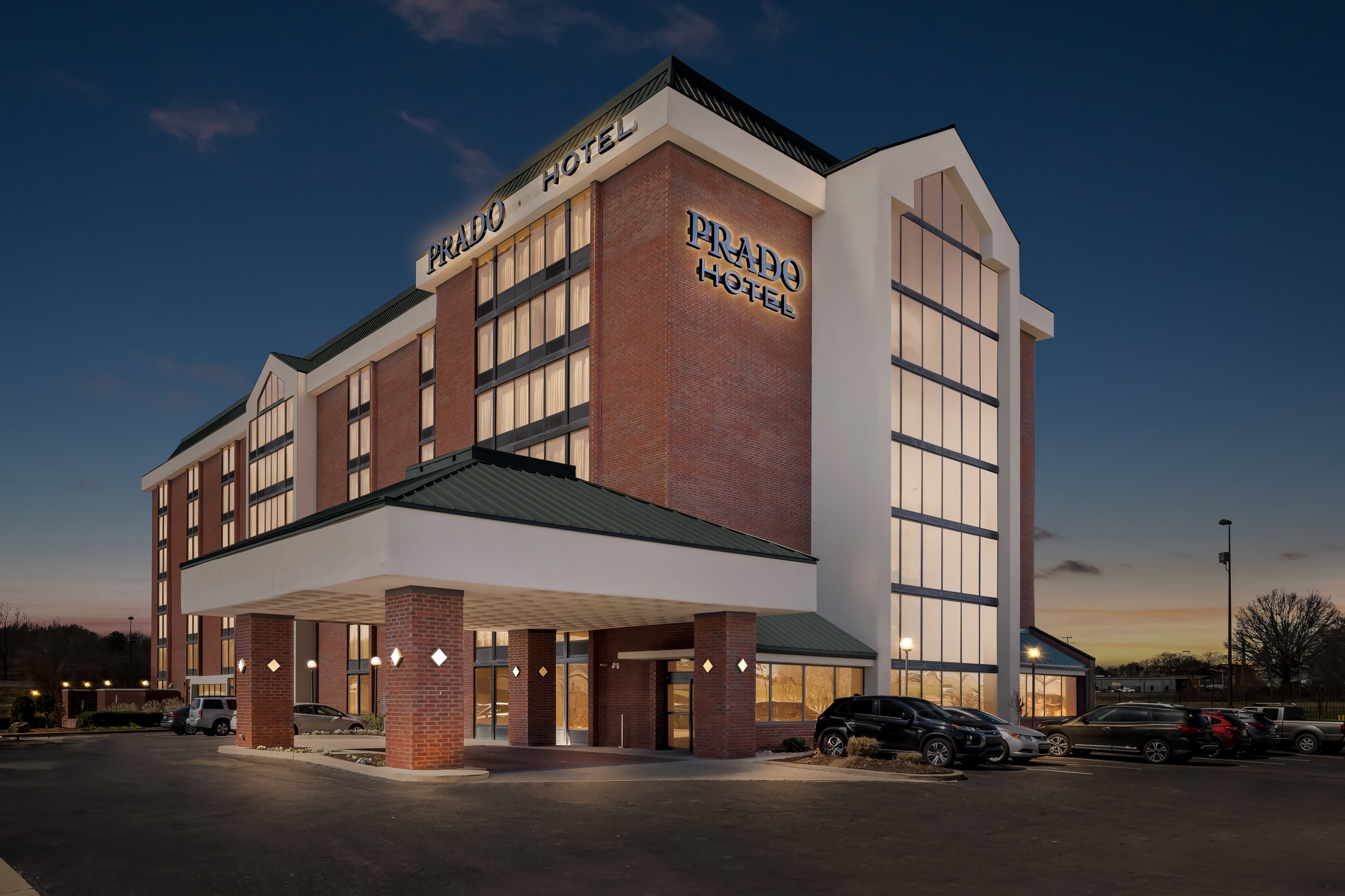 Prado Hotel - Image 1