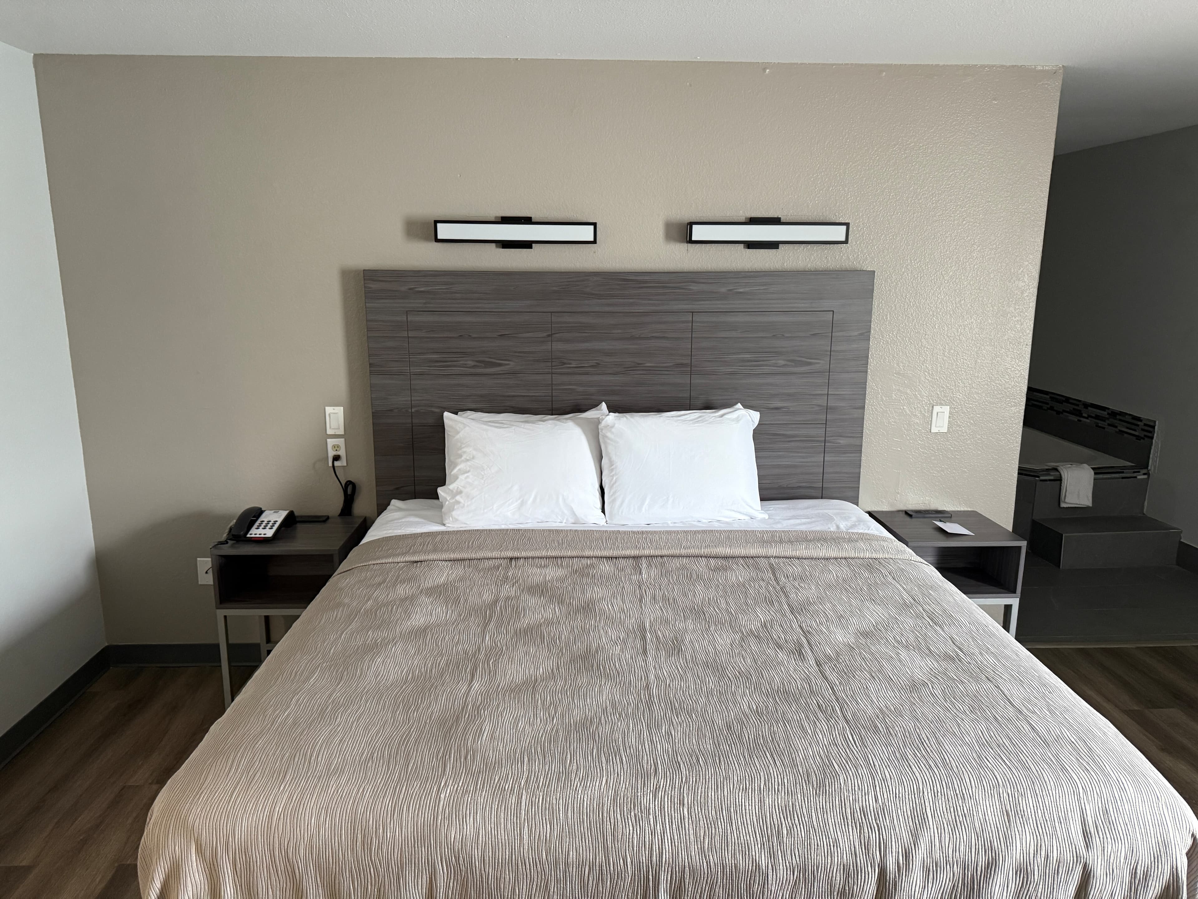 Quality Inn & Suites Biloxi - Ocean Springs — 6