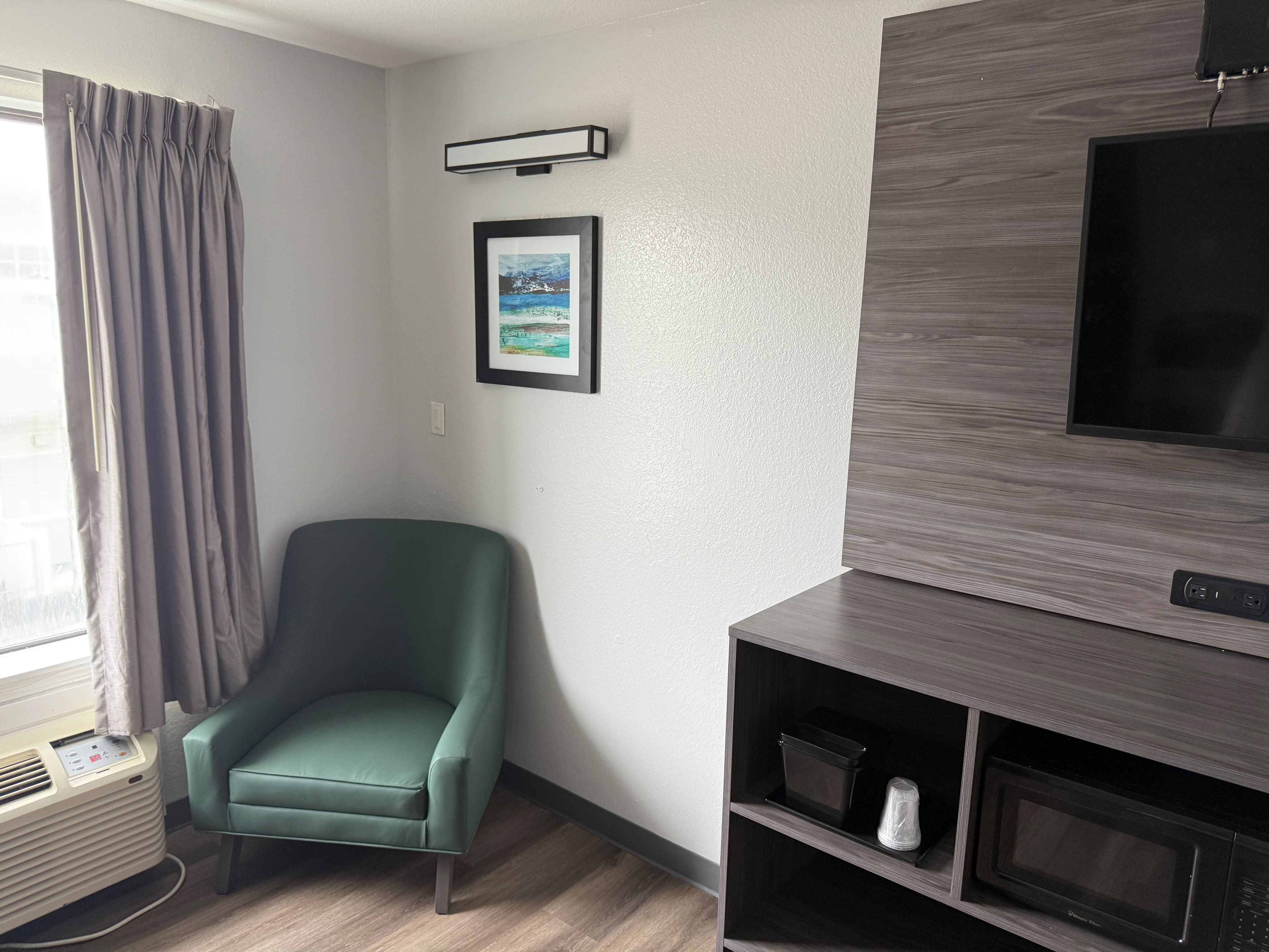 Quality Inn & Suites Biloxi - Ocean Springs — 12