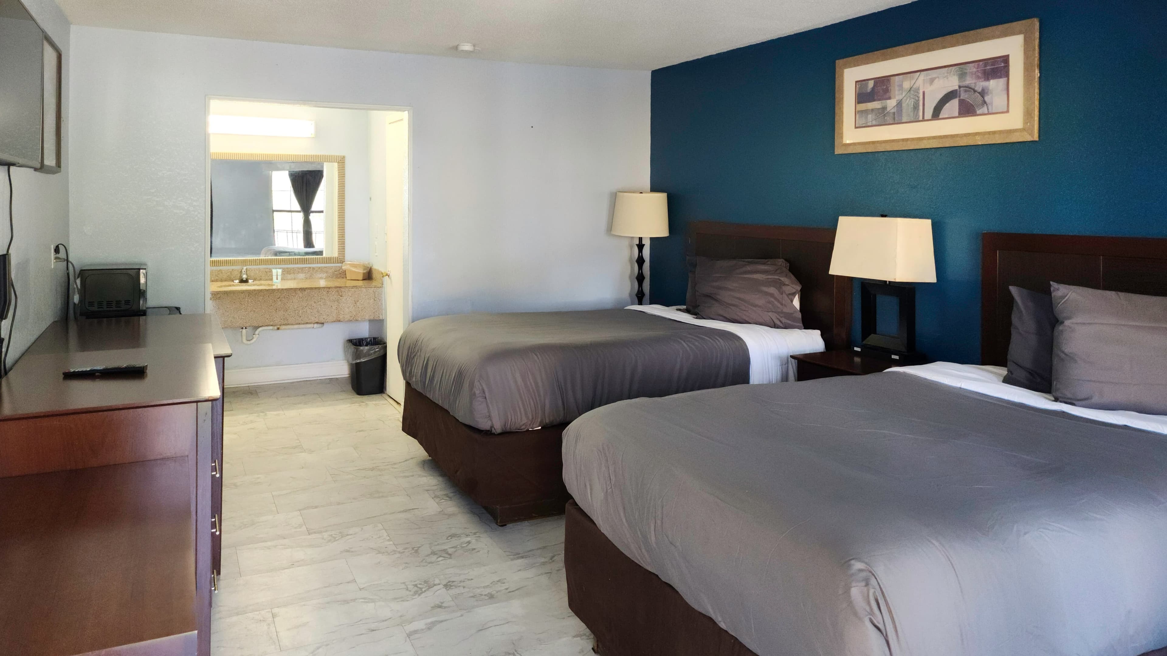 Rodeway Inn Hattiesburg North - Image 1