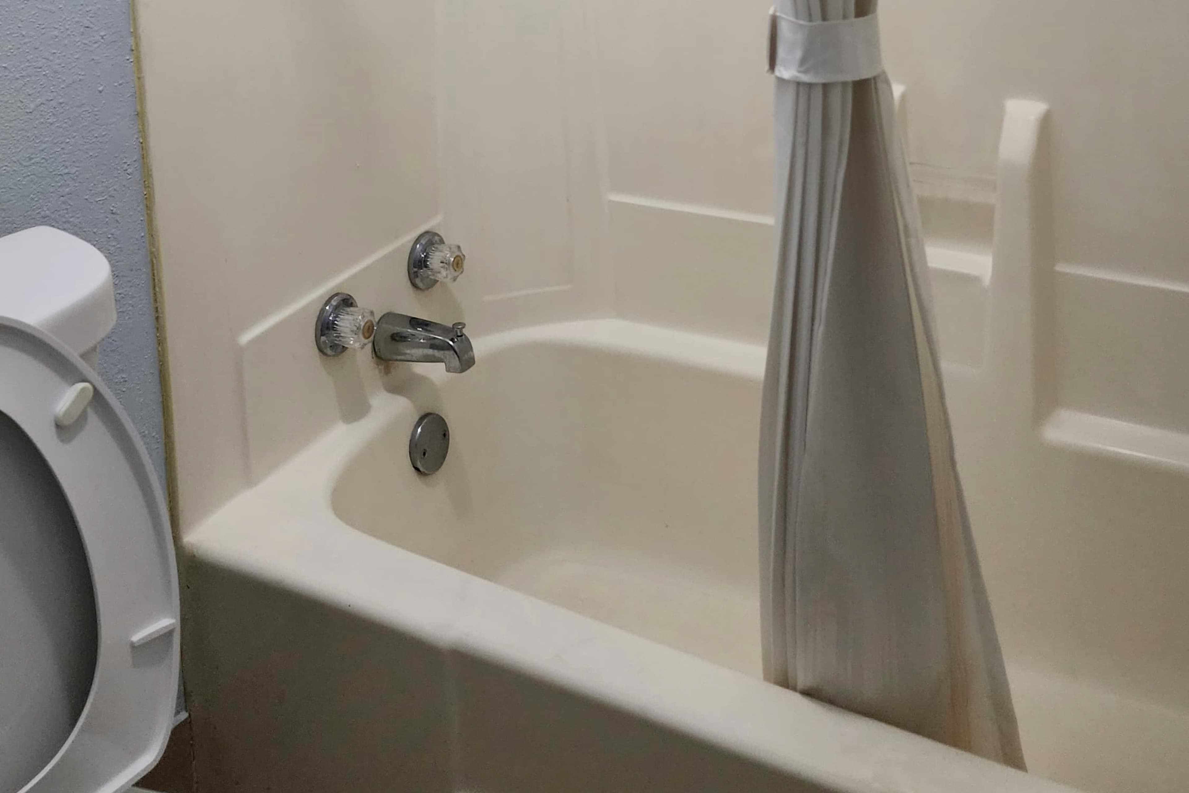 Rodeway Inn Hattiesburg North — 10