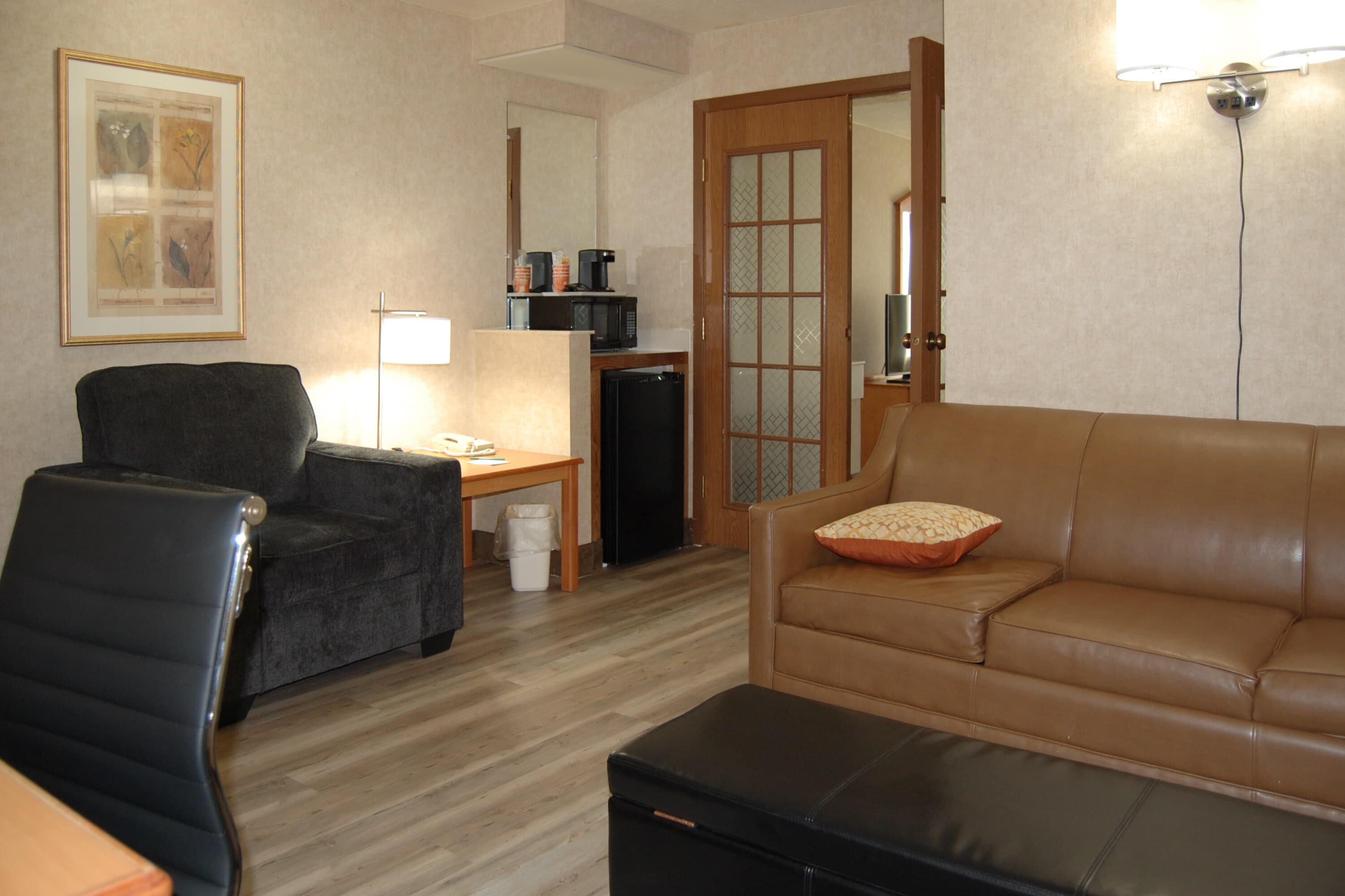 Quality Inn Homestead Park - Image 2