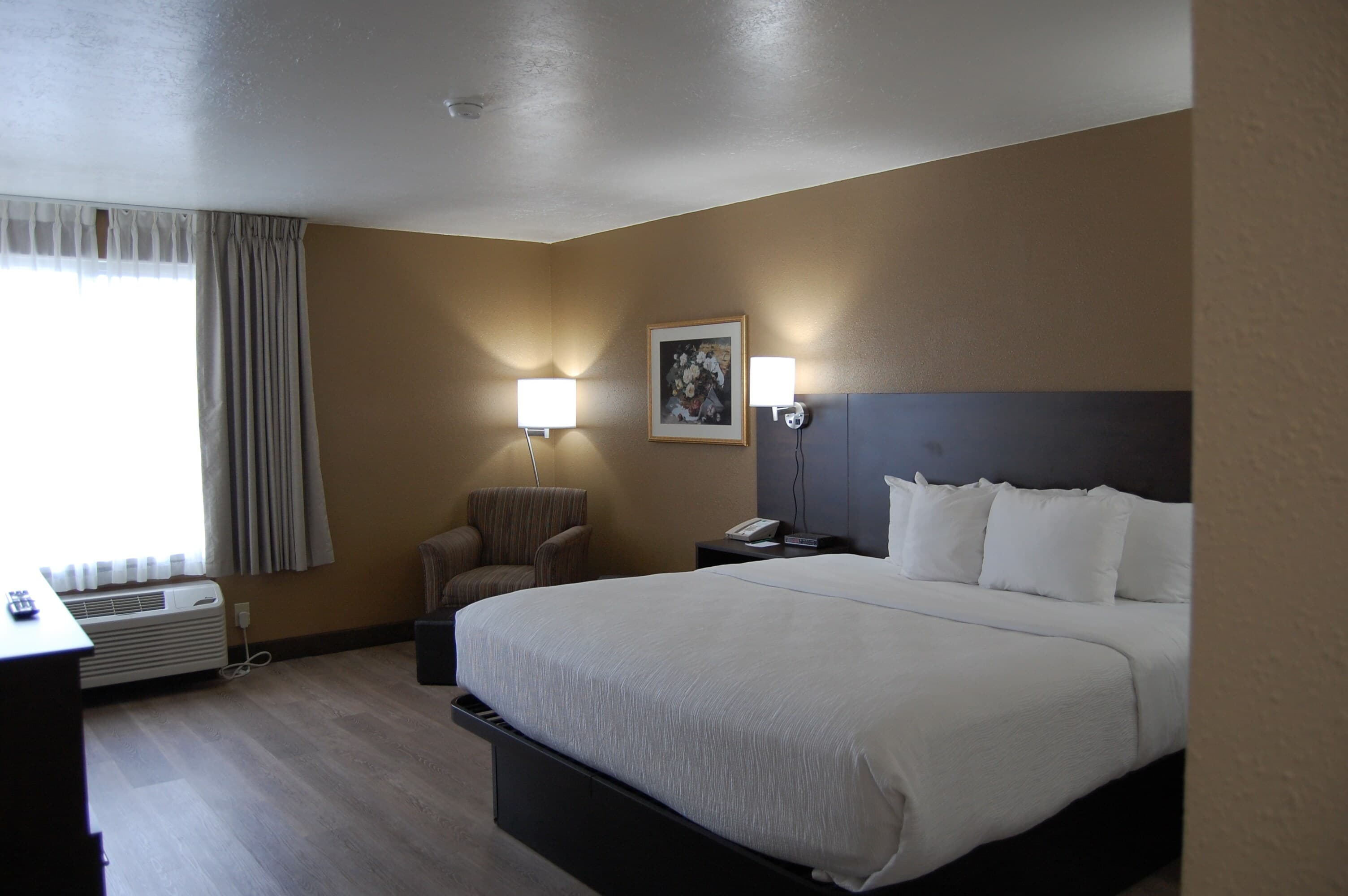 Quality Inn Homestead Park - Image 4