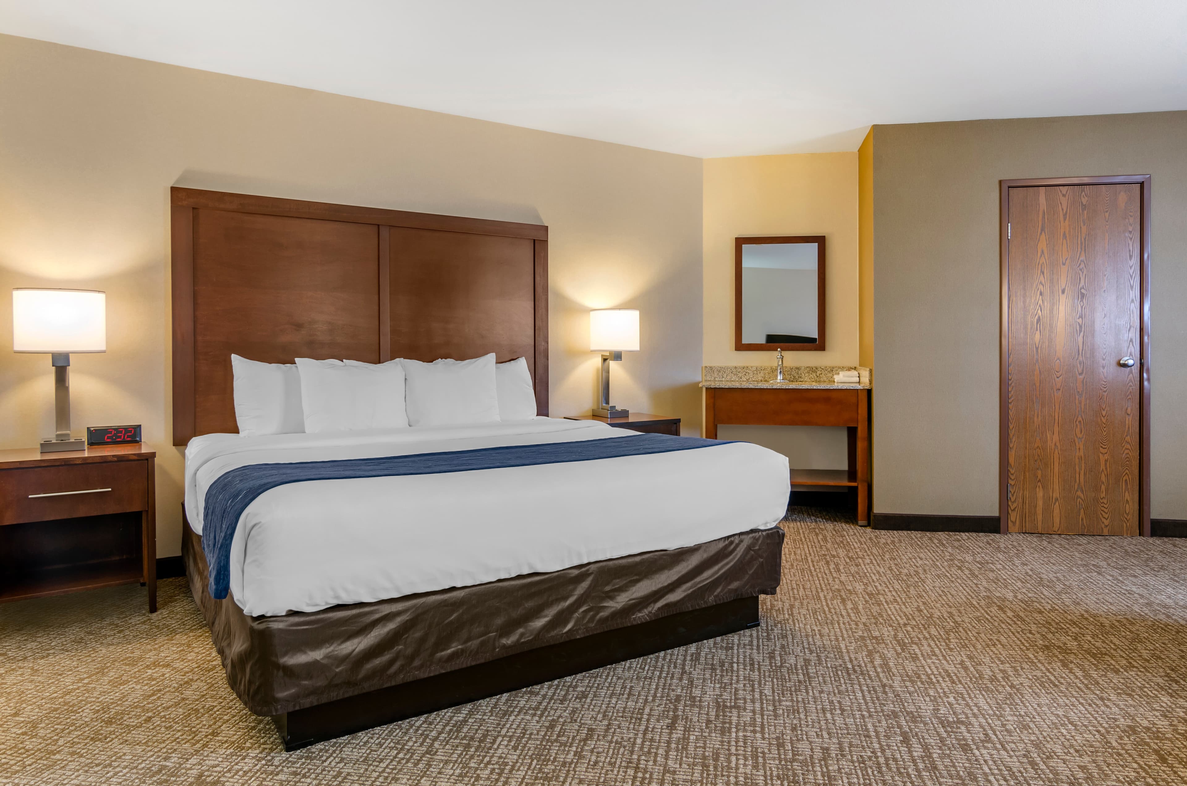 Comfort Inn Bozeman near University - Image 3