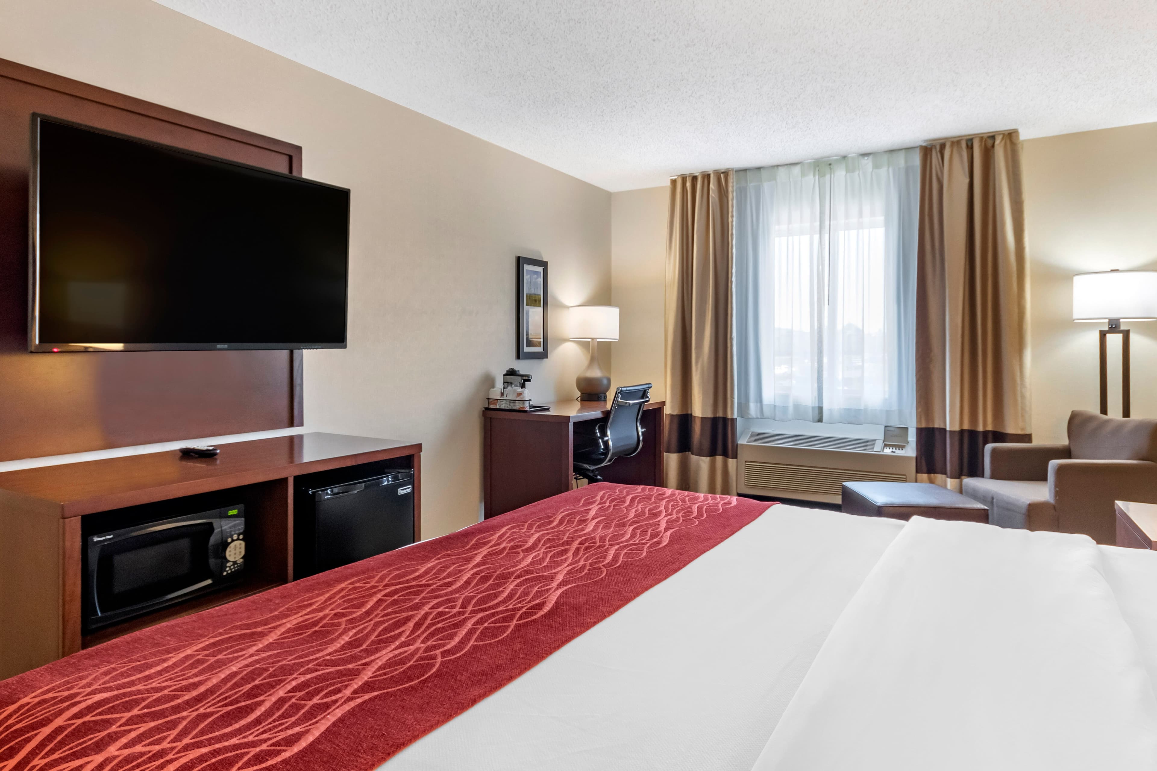 Comfort Inn Great Falls South - Image 1