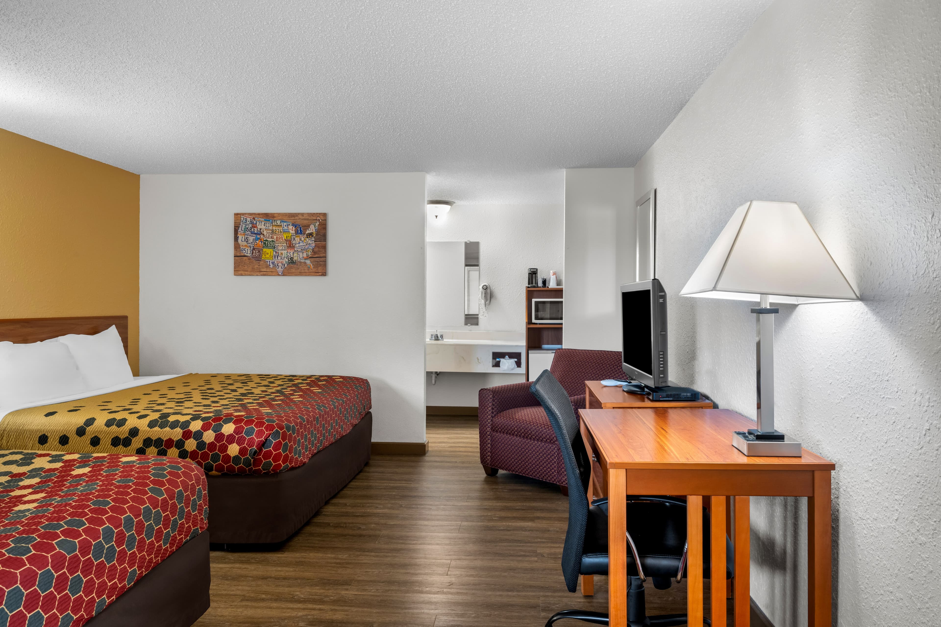 Econo Lodge Miles City I-94 — 31