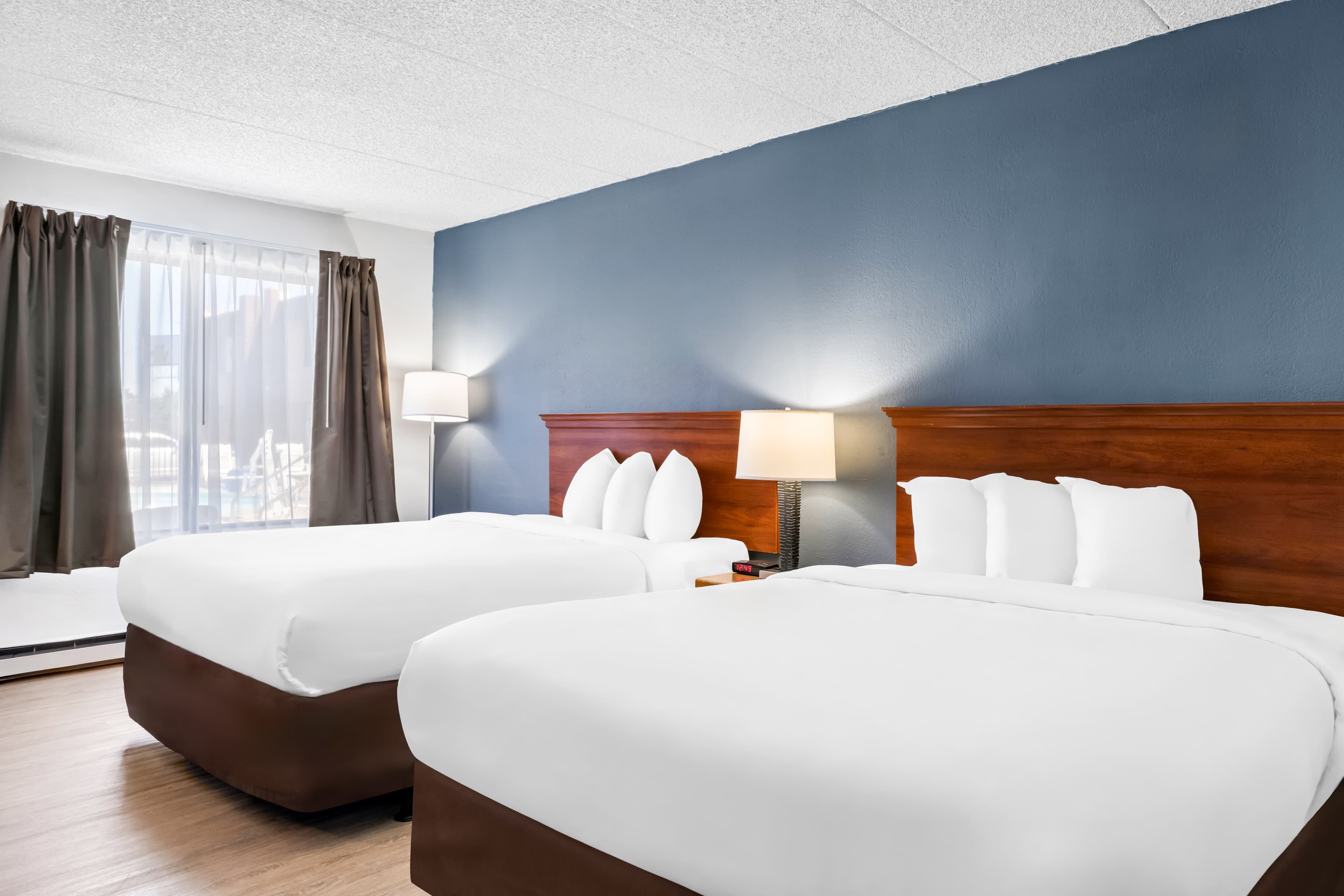 Econo Lodge Billings — 10