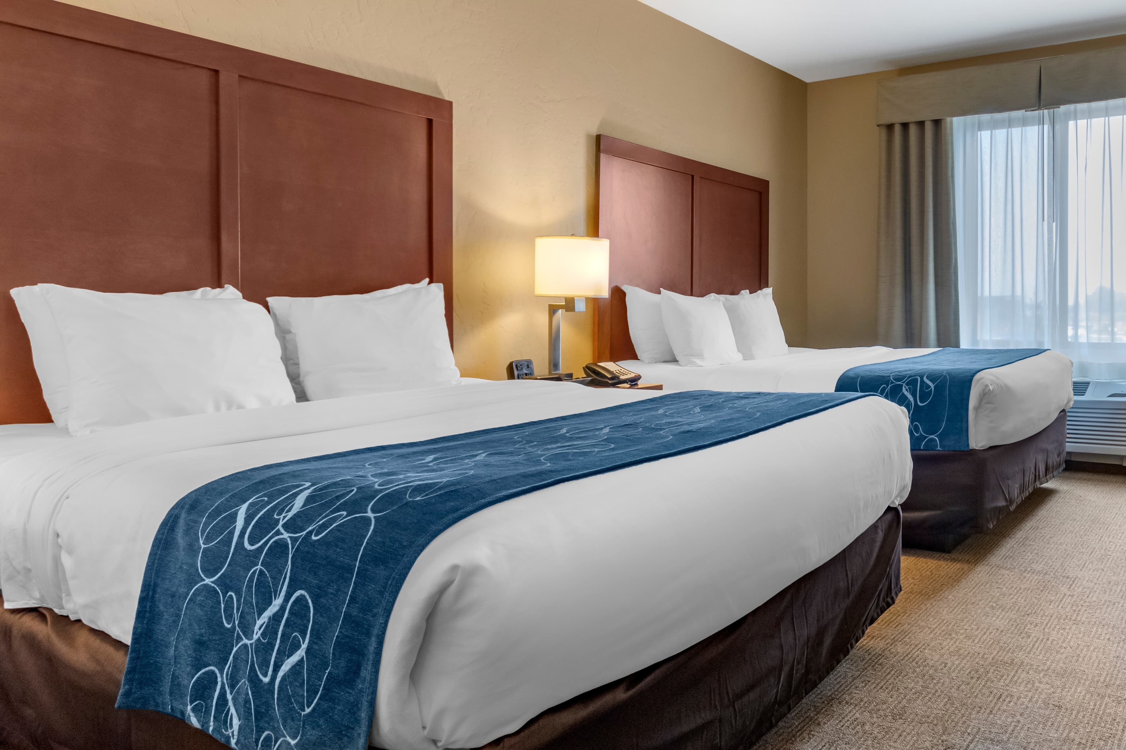 Comfort Suites Airport-University — 17