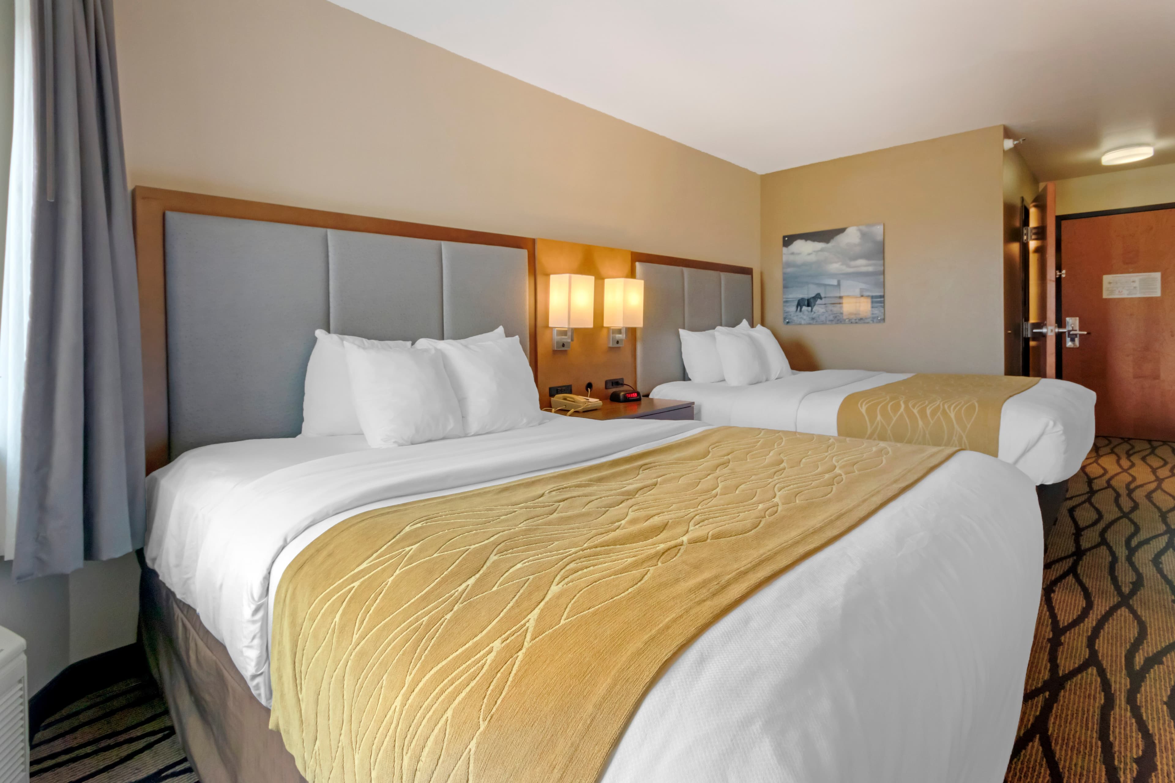 Comfort Inn & Suites Market - Airport — 16