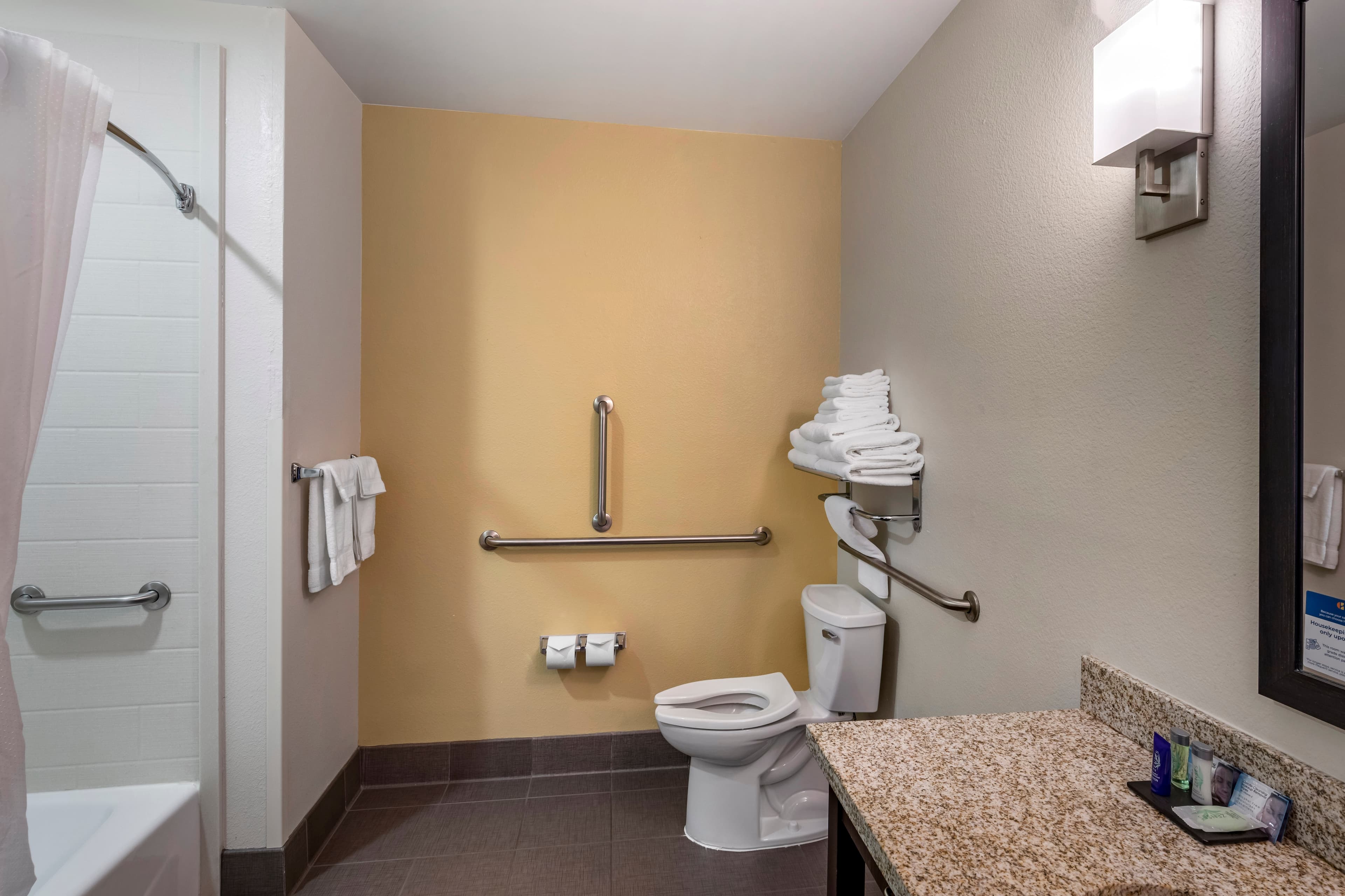 Sleep Inn & Suites Miles City I-94 — 10