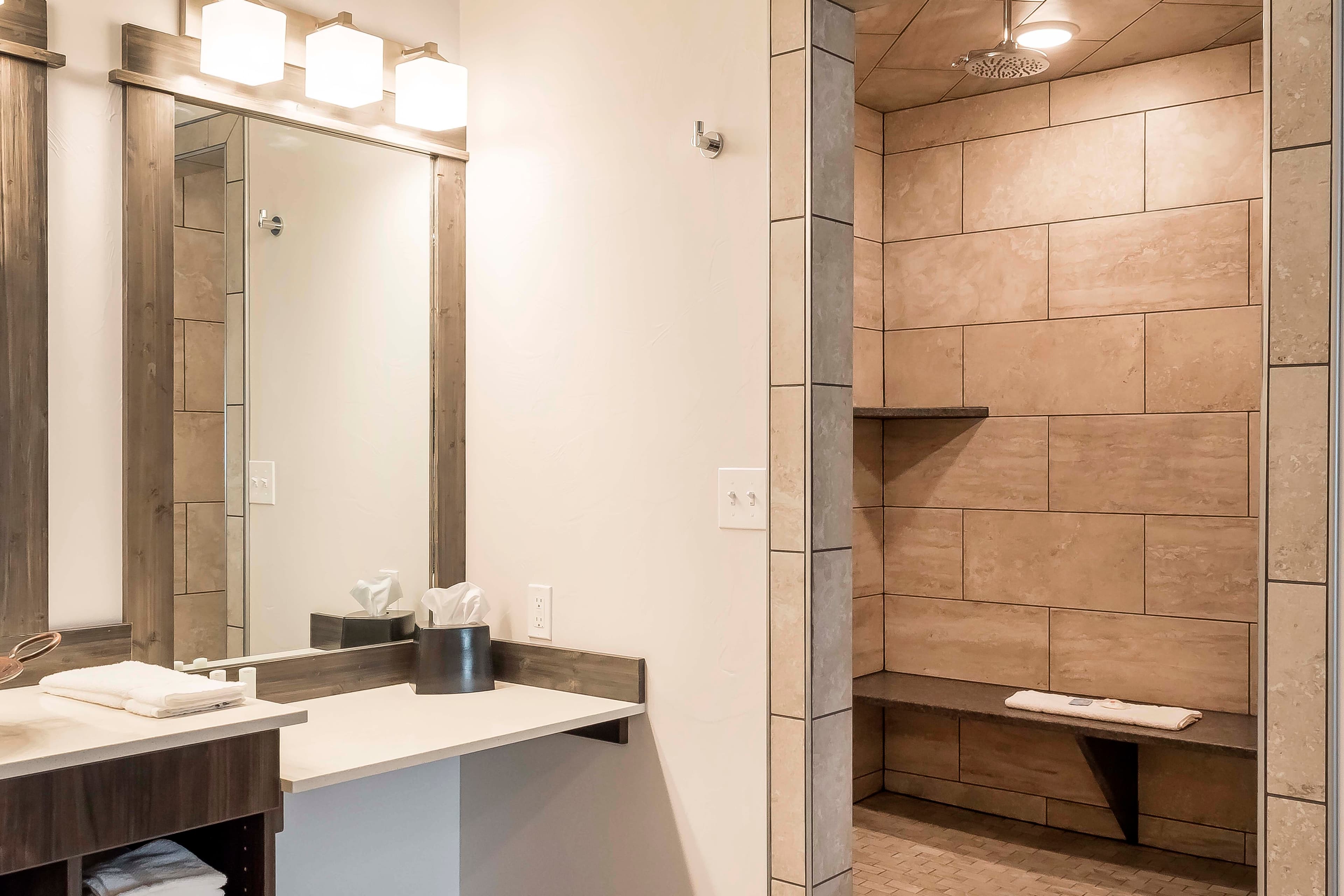 Copper King Convention Center, an Ascend Collection Hotel — 18