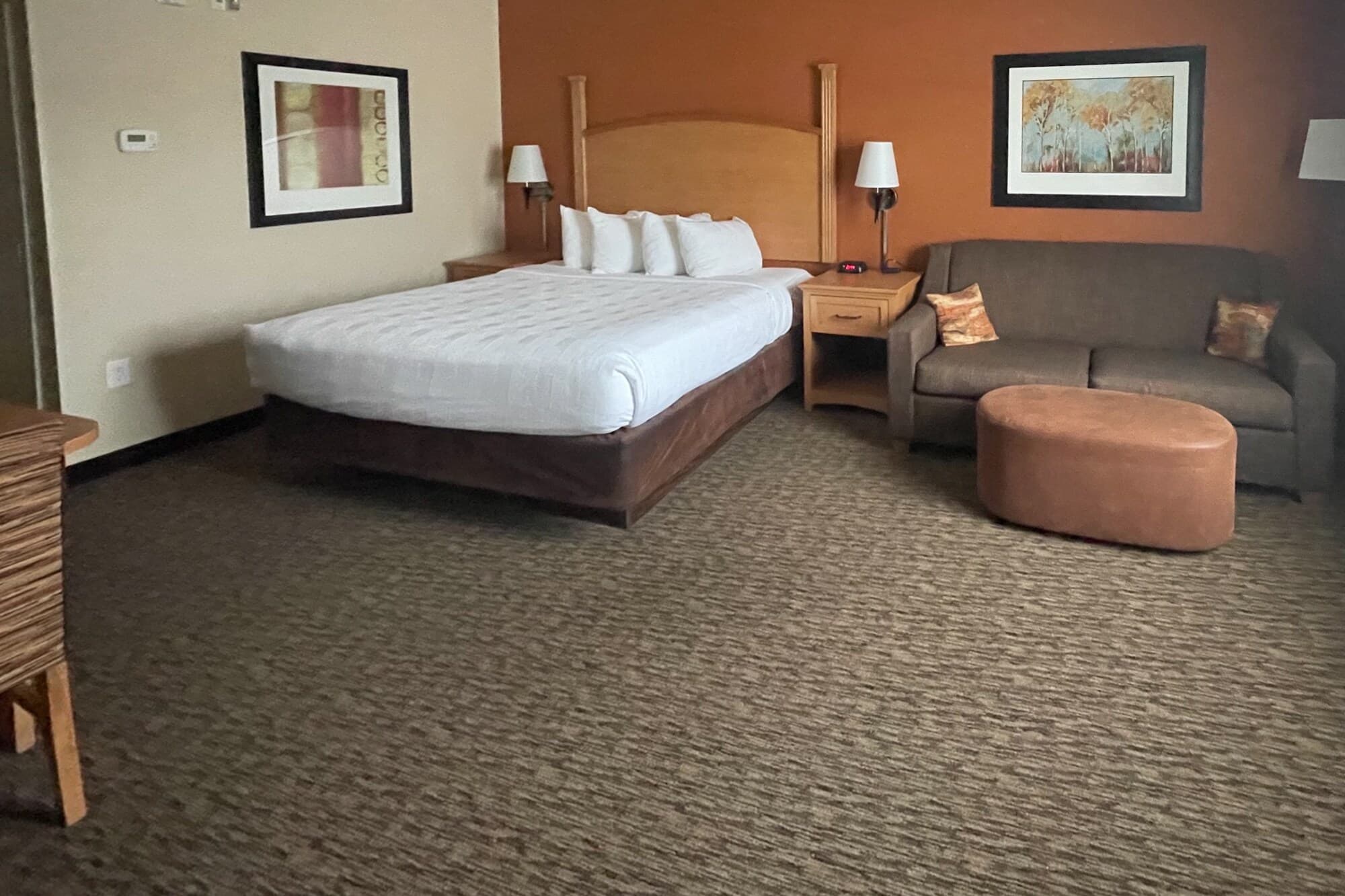 MainStay Suites Sidney - Medical Center - Image 3
