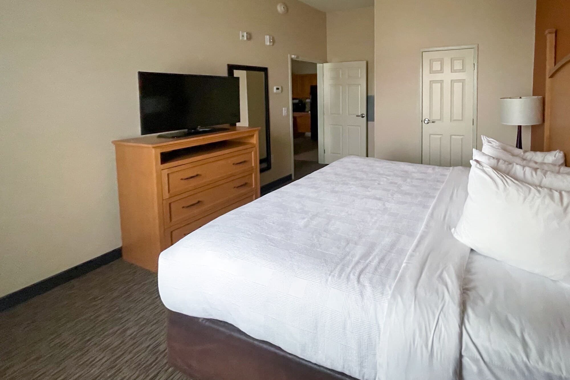 MainStay Suites Sidney - Medical Center — 9