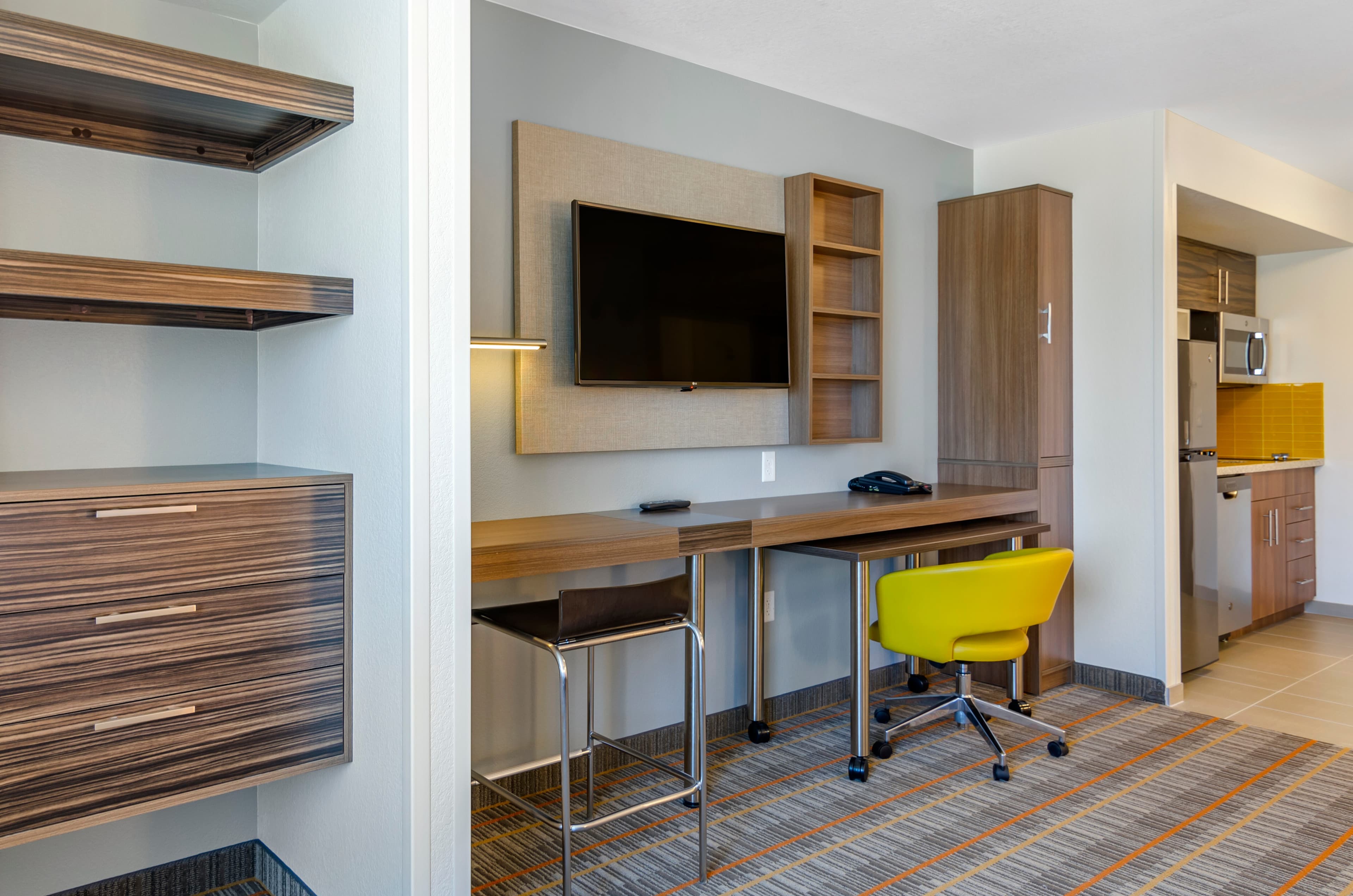 MainStay Suites Great Falls Airport - Image 1