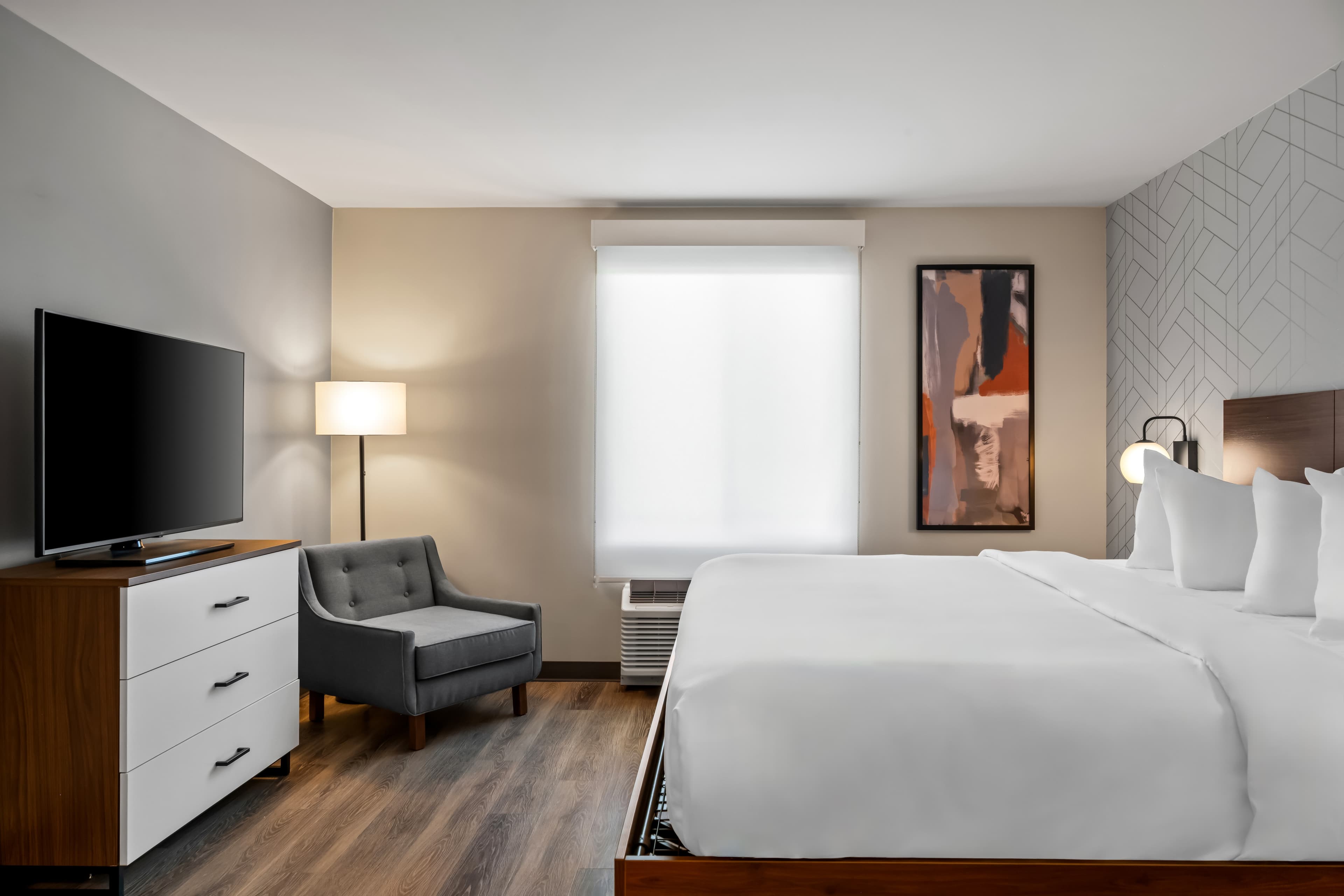 Everhome Suites Bozeman — 33