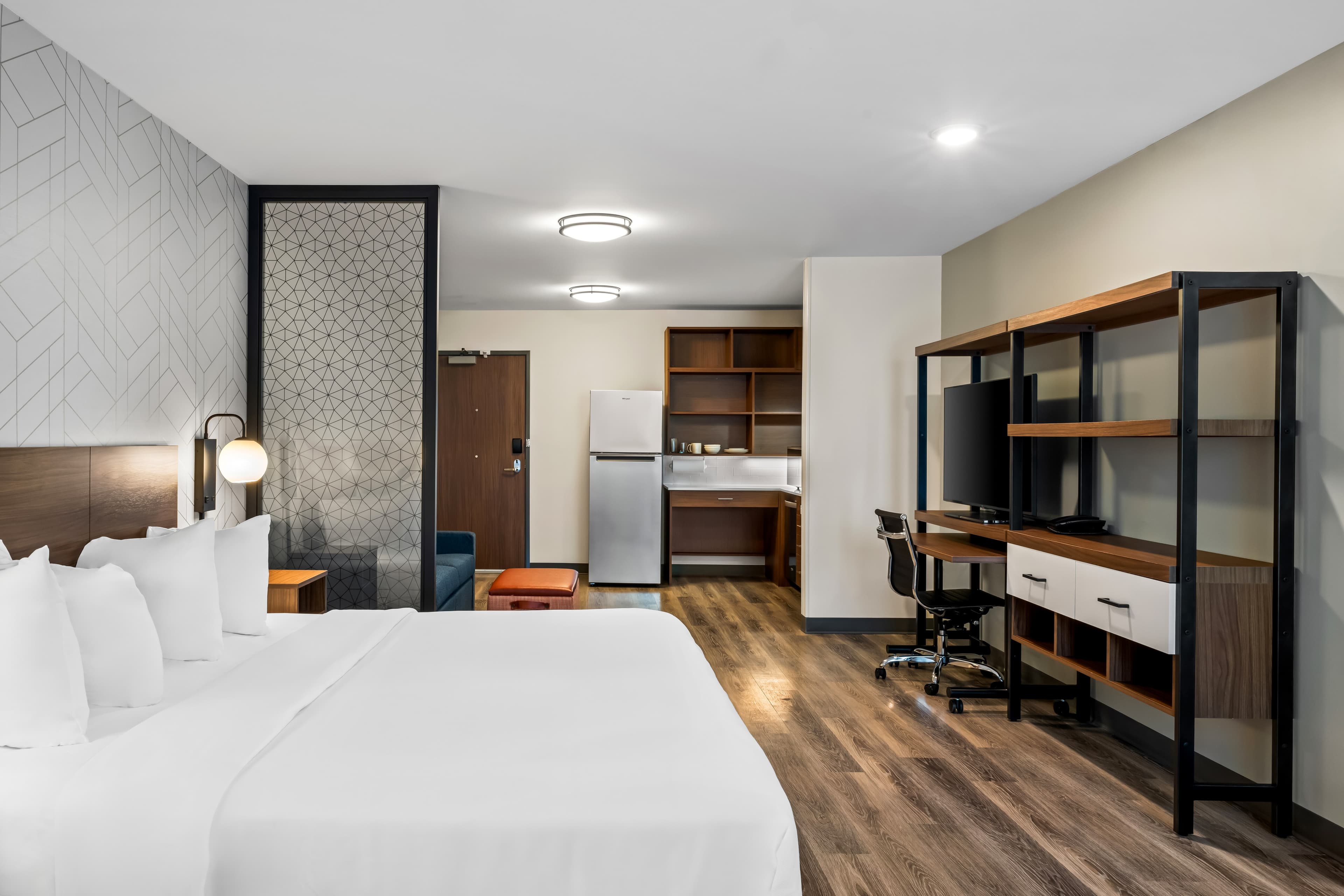 Everhome Suites Bozeman — 7
