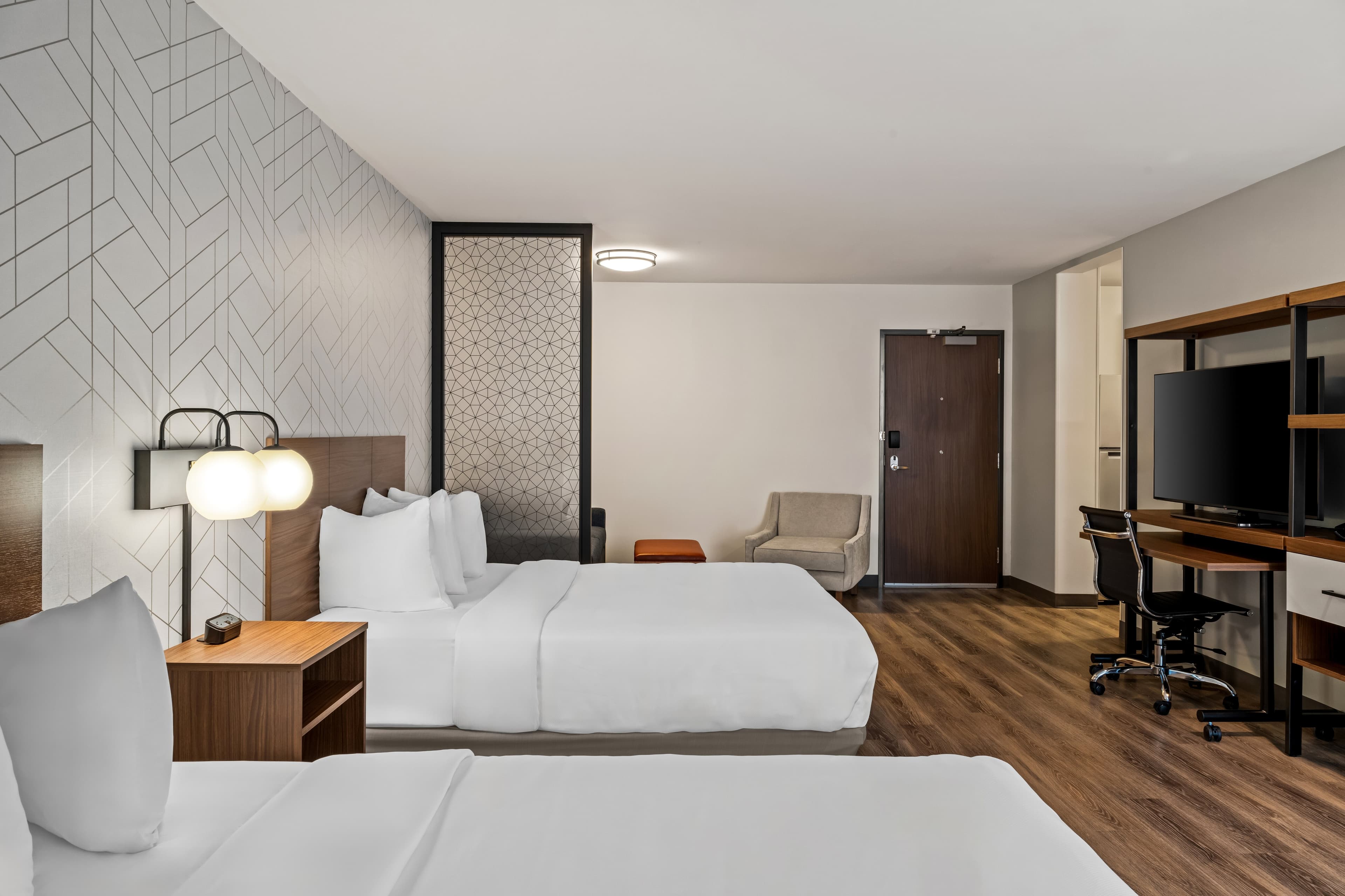 Everhome Suites Bozeman — 13