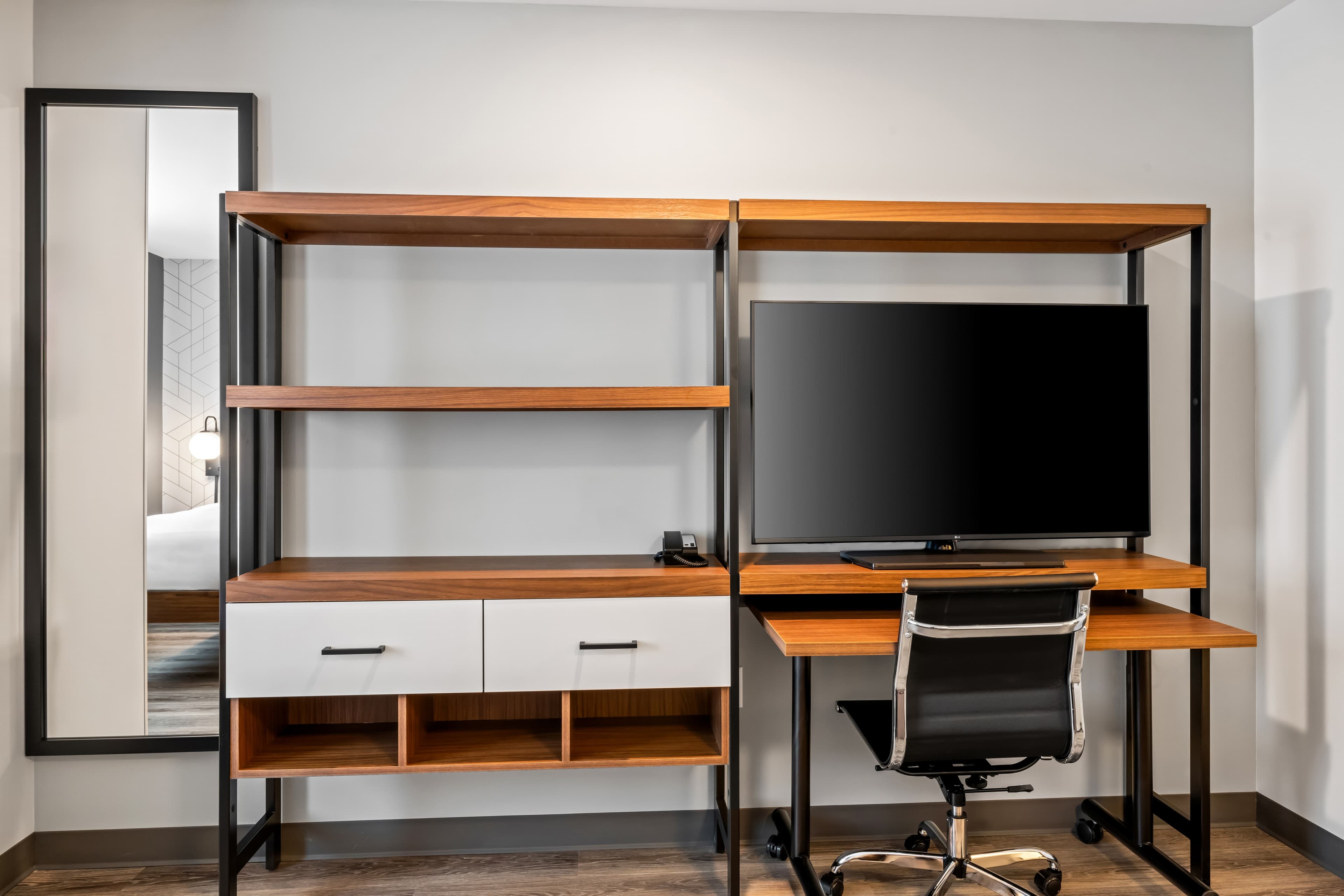 Everhome Suites Bozeman — 18