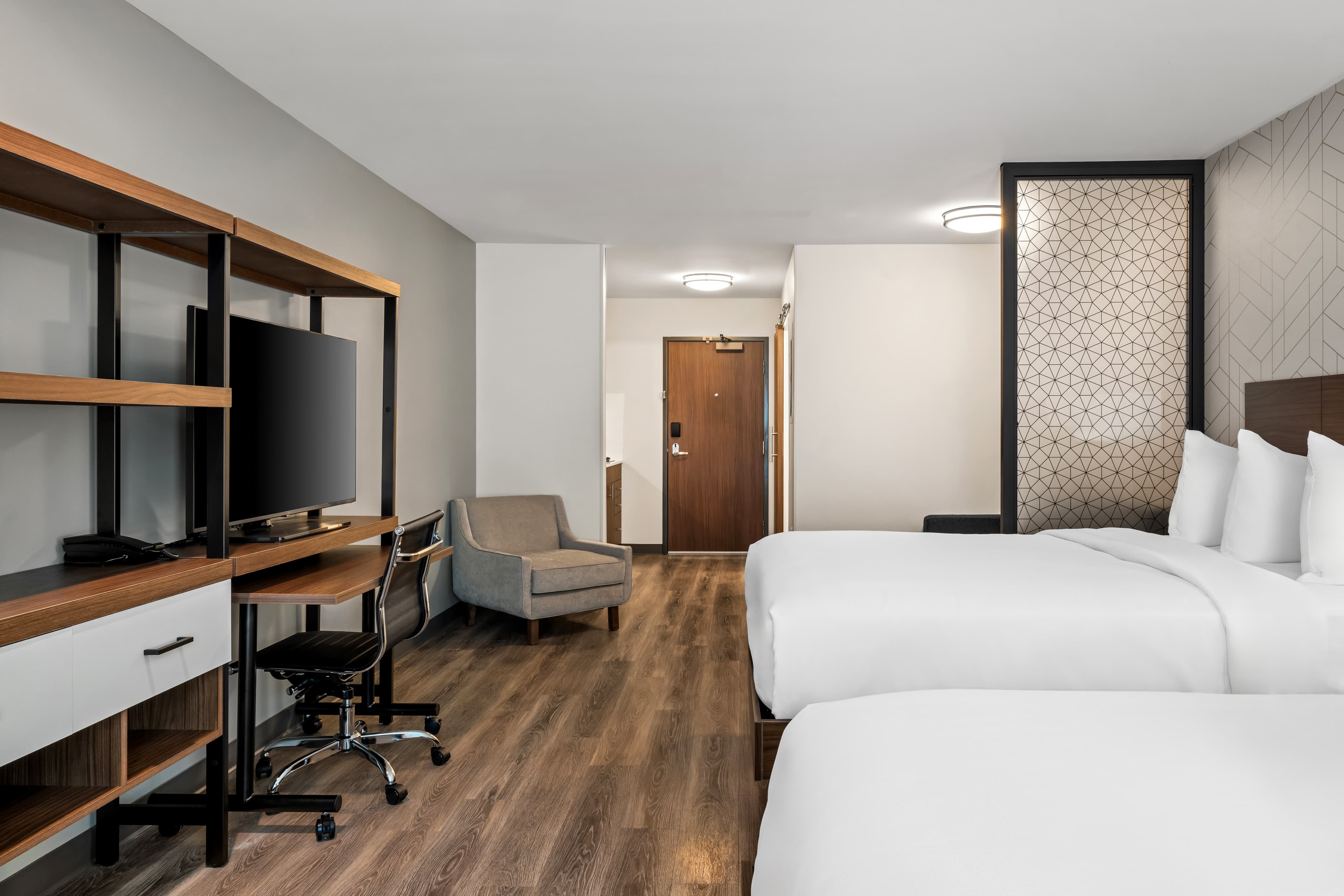 Everhome Suites Bozeman — 24