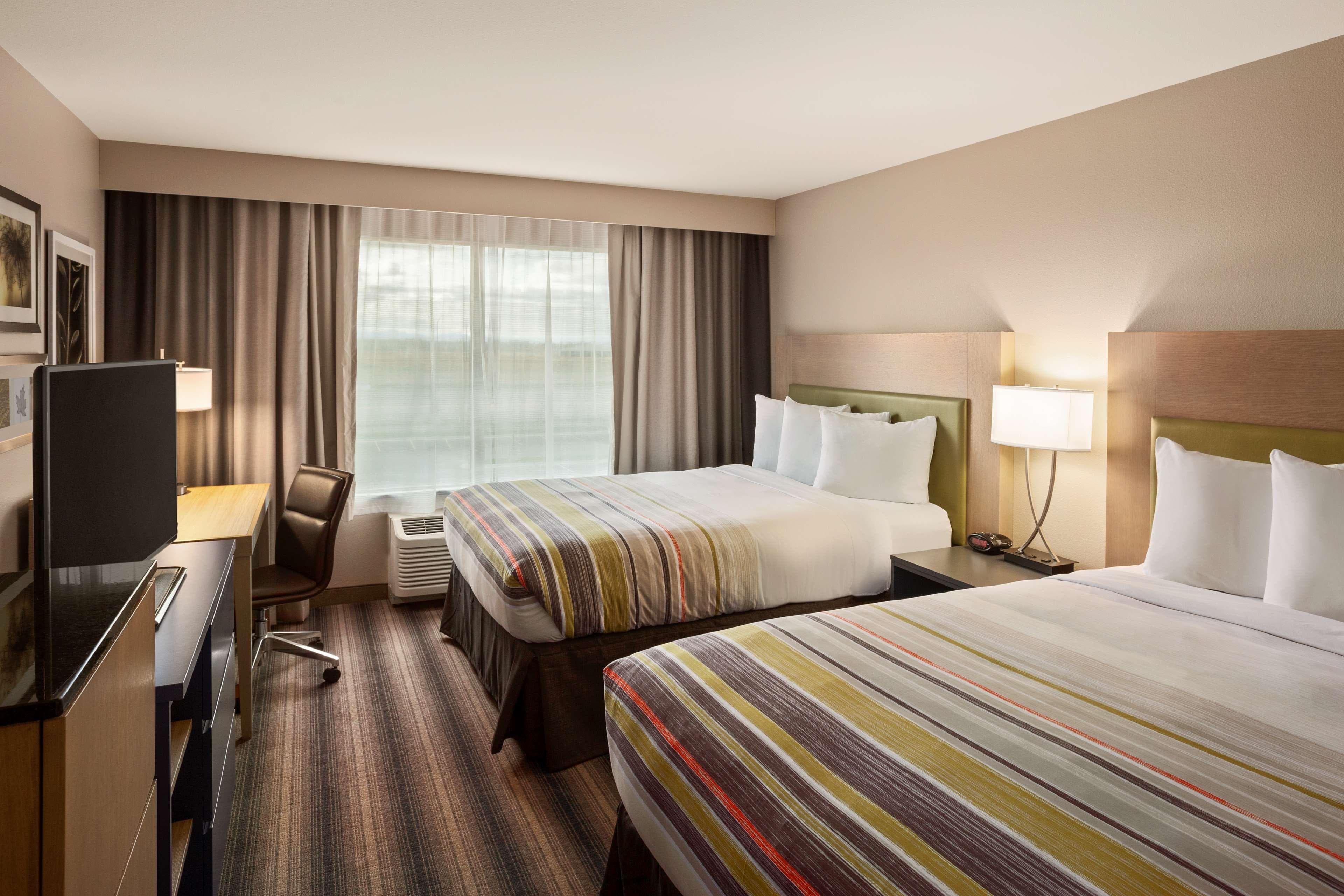 Country Inn & Suites by Radisson, Bozeman, MT — 5