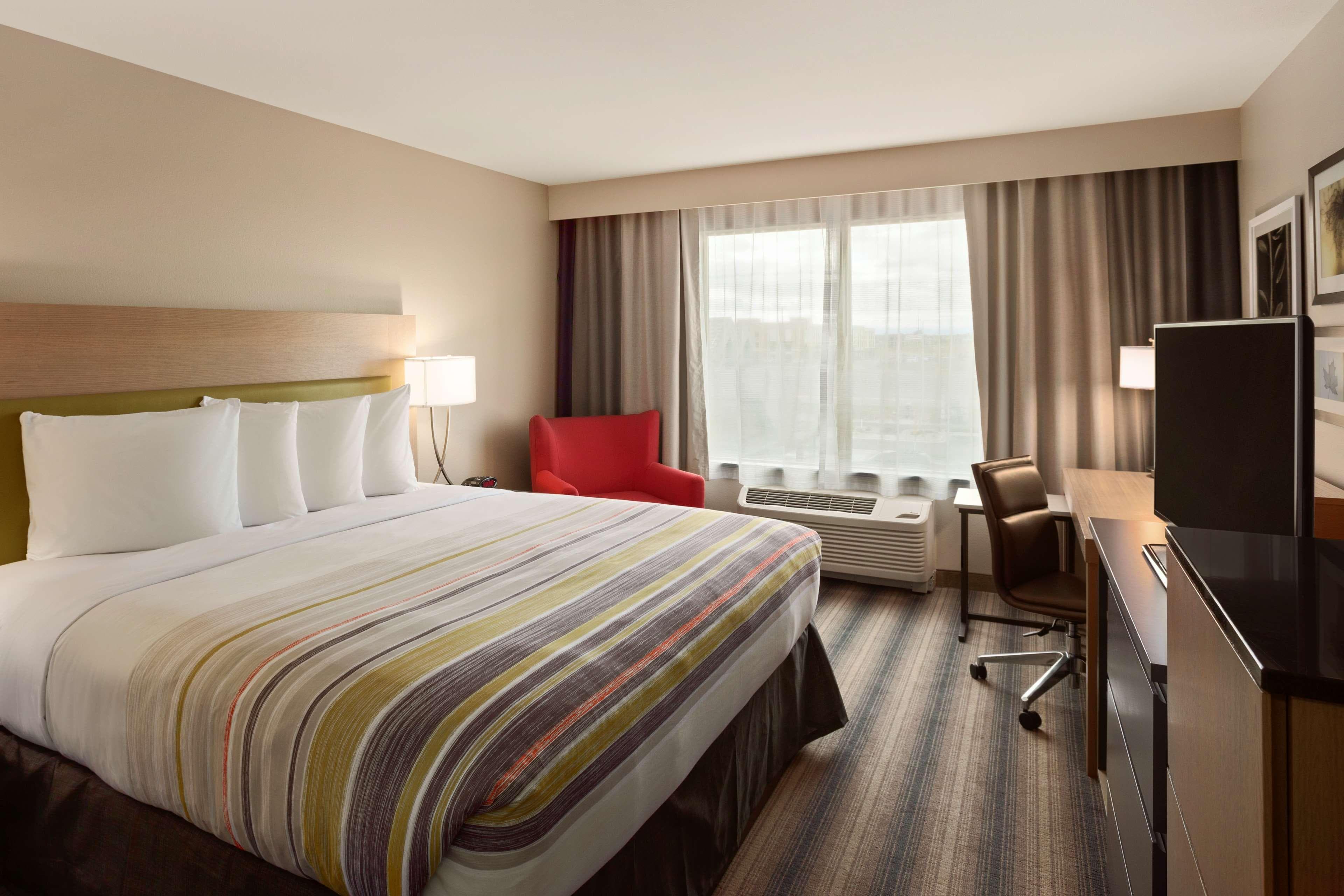 Country Inn & Suites by Radisson, Bozeman, MT — 2