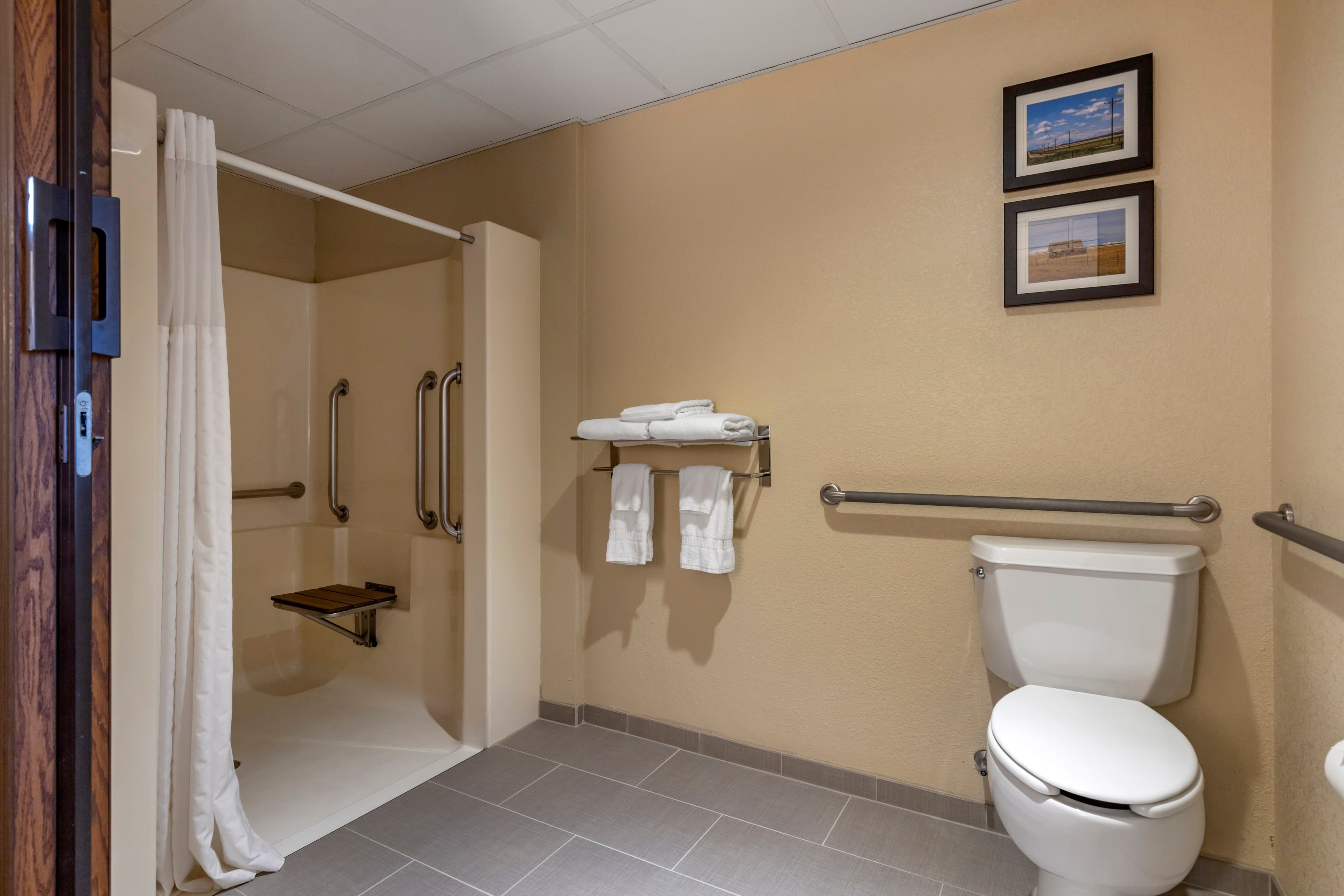 Comfort Inn & Suites Gateway to Glacier National Park — 12