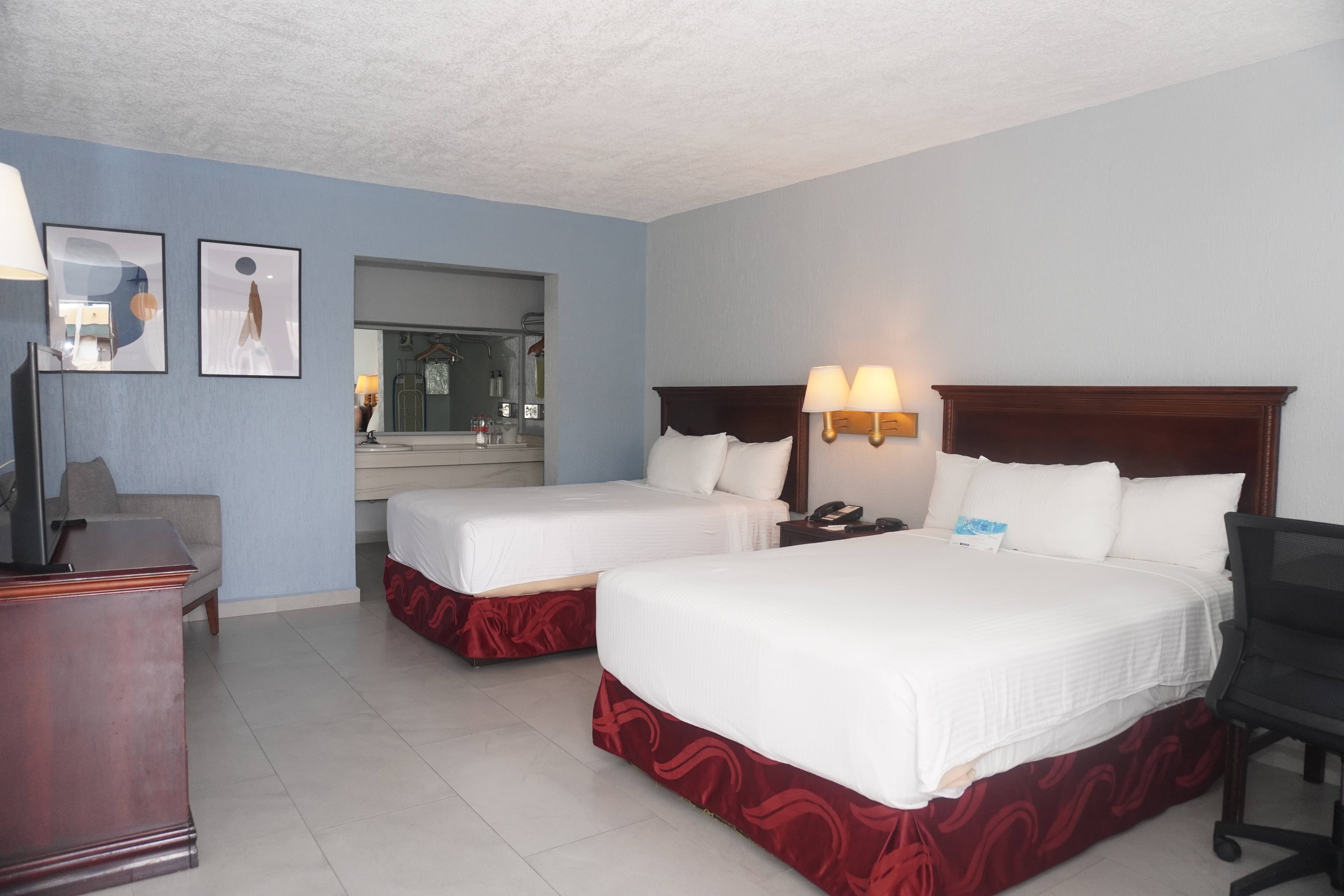 Quality Inn Piedras Negras — 2