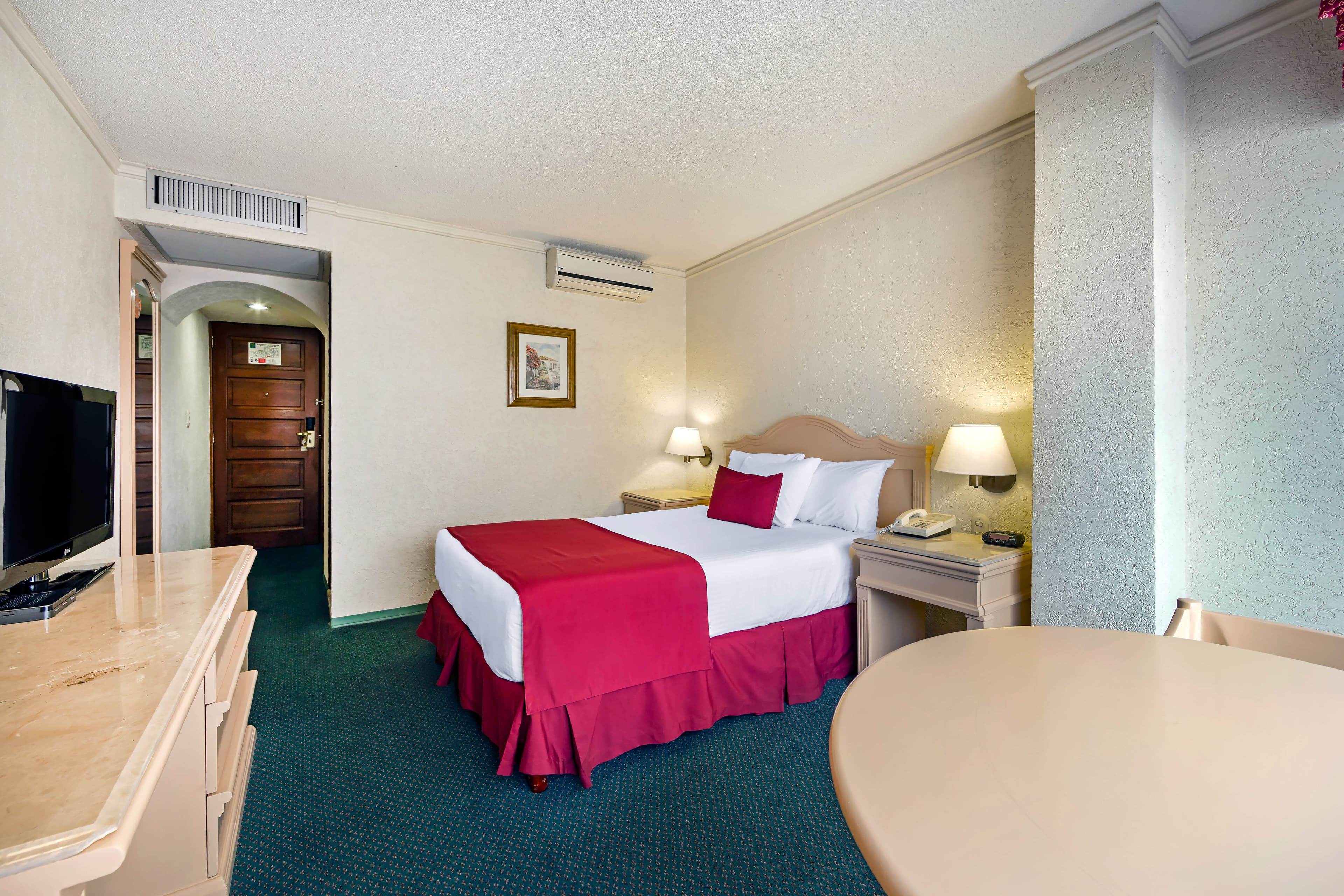 Quality Inn Aguascalientes - Image 5