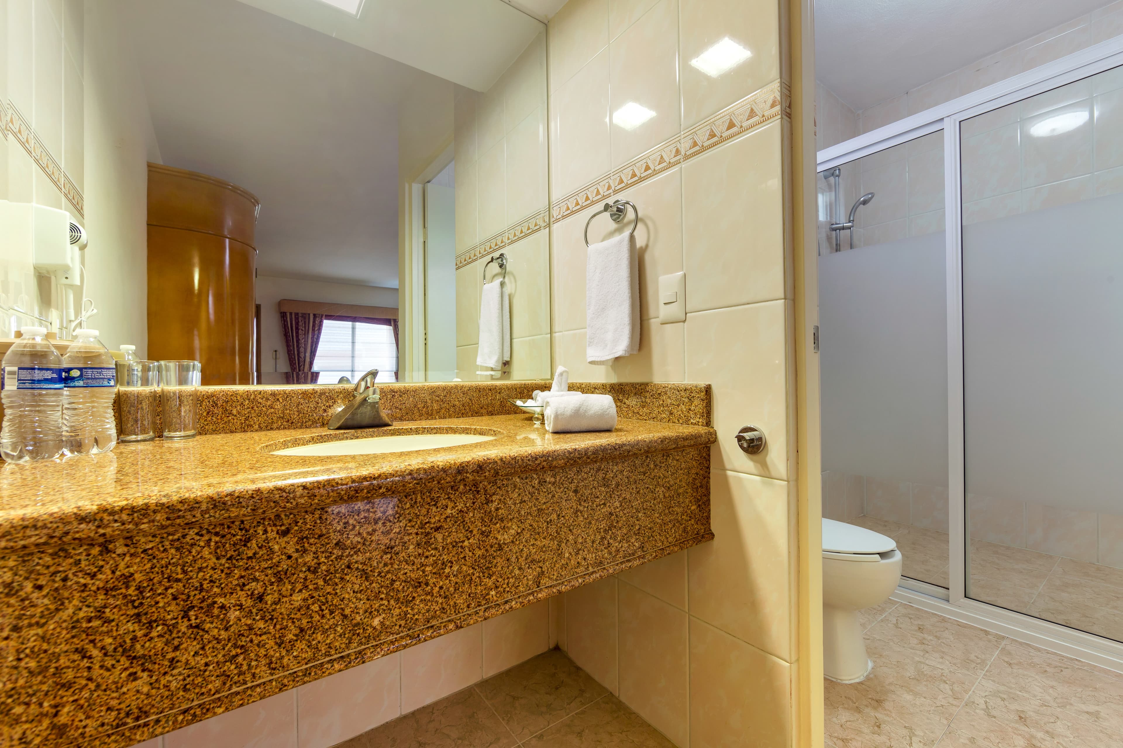 Comfort Inn Monterrey Norte — 7